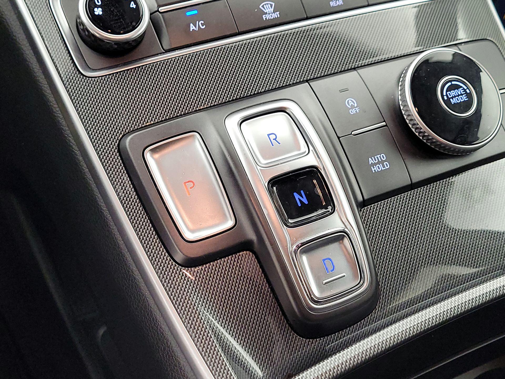 Thumbnail: 2023 Hyundai Santa Fe - 17