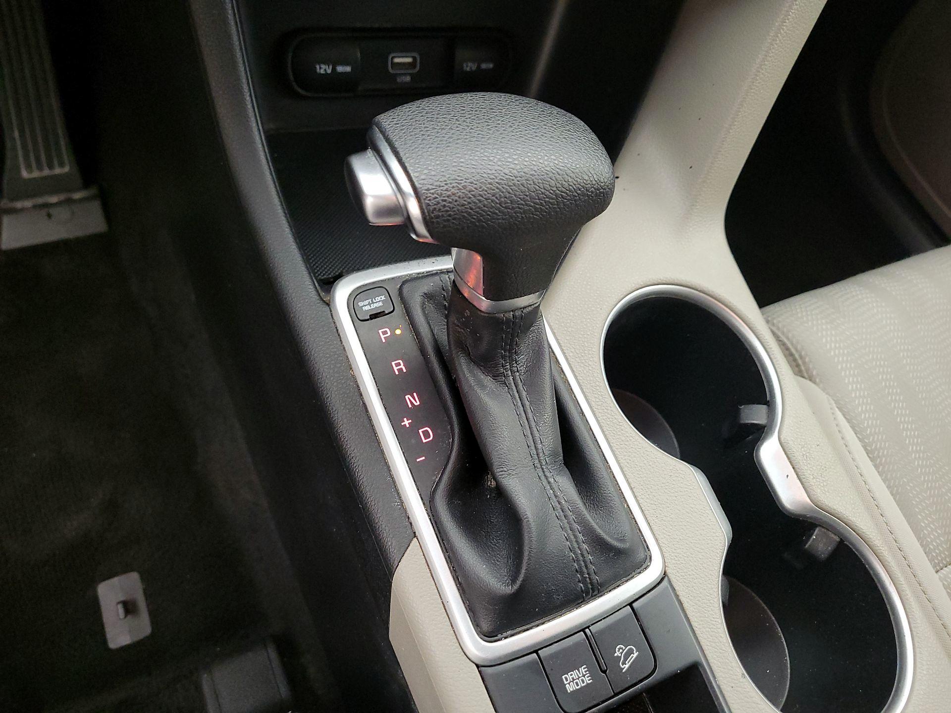 Thumbnail: 2021 Kia Sportage - 17