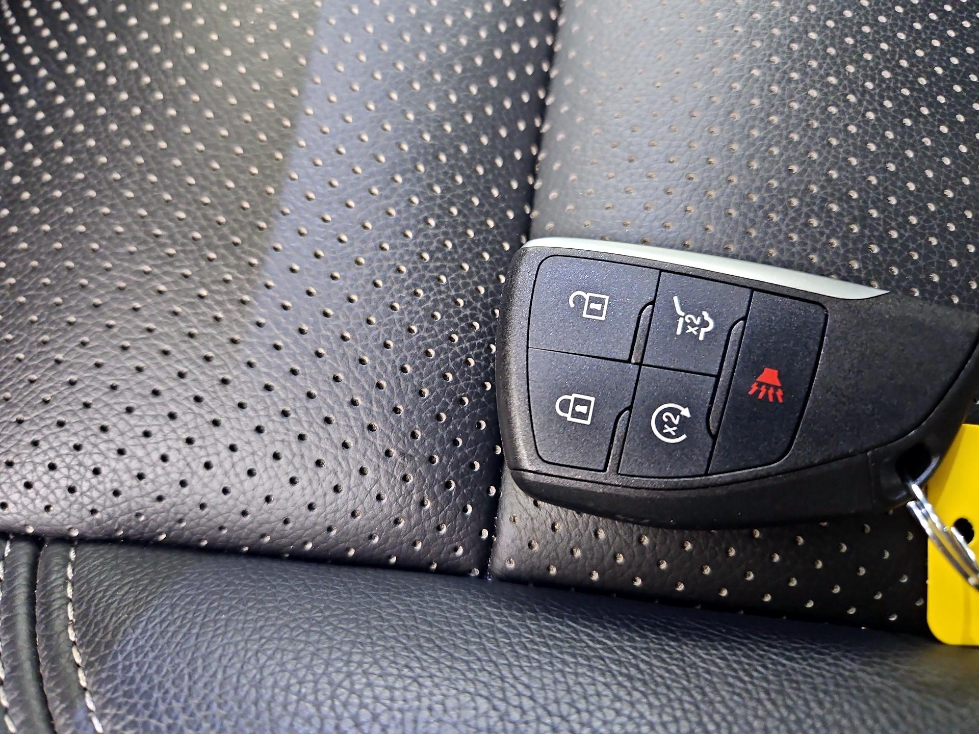 Thumbnail: 2025 Chevrolet Silverado 1500 - 19