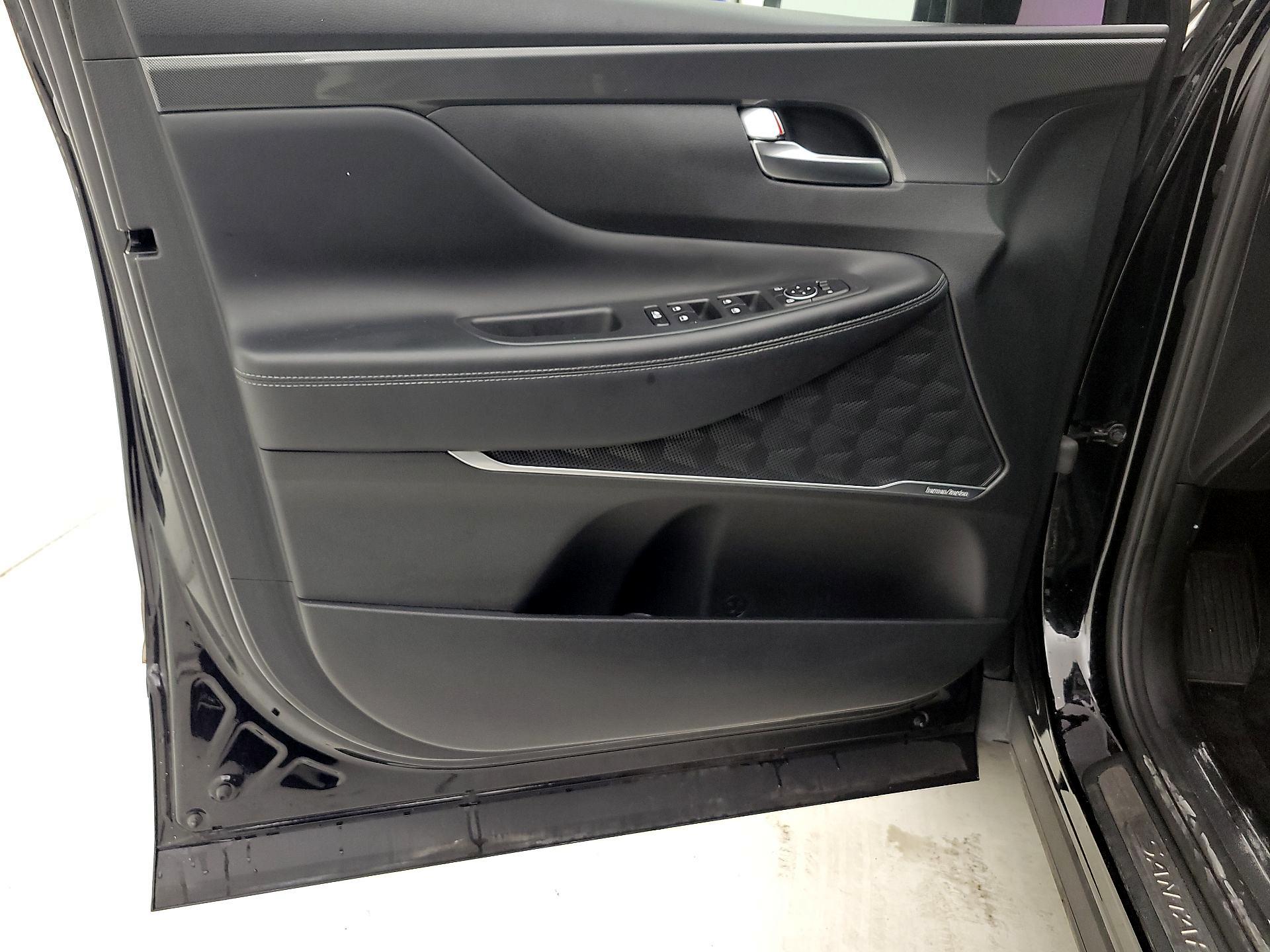 Thumbnail: 2021 Hyundai Santa Fe - 12