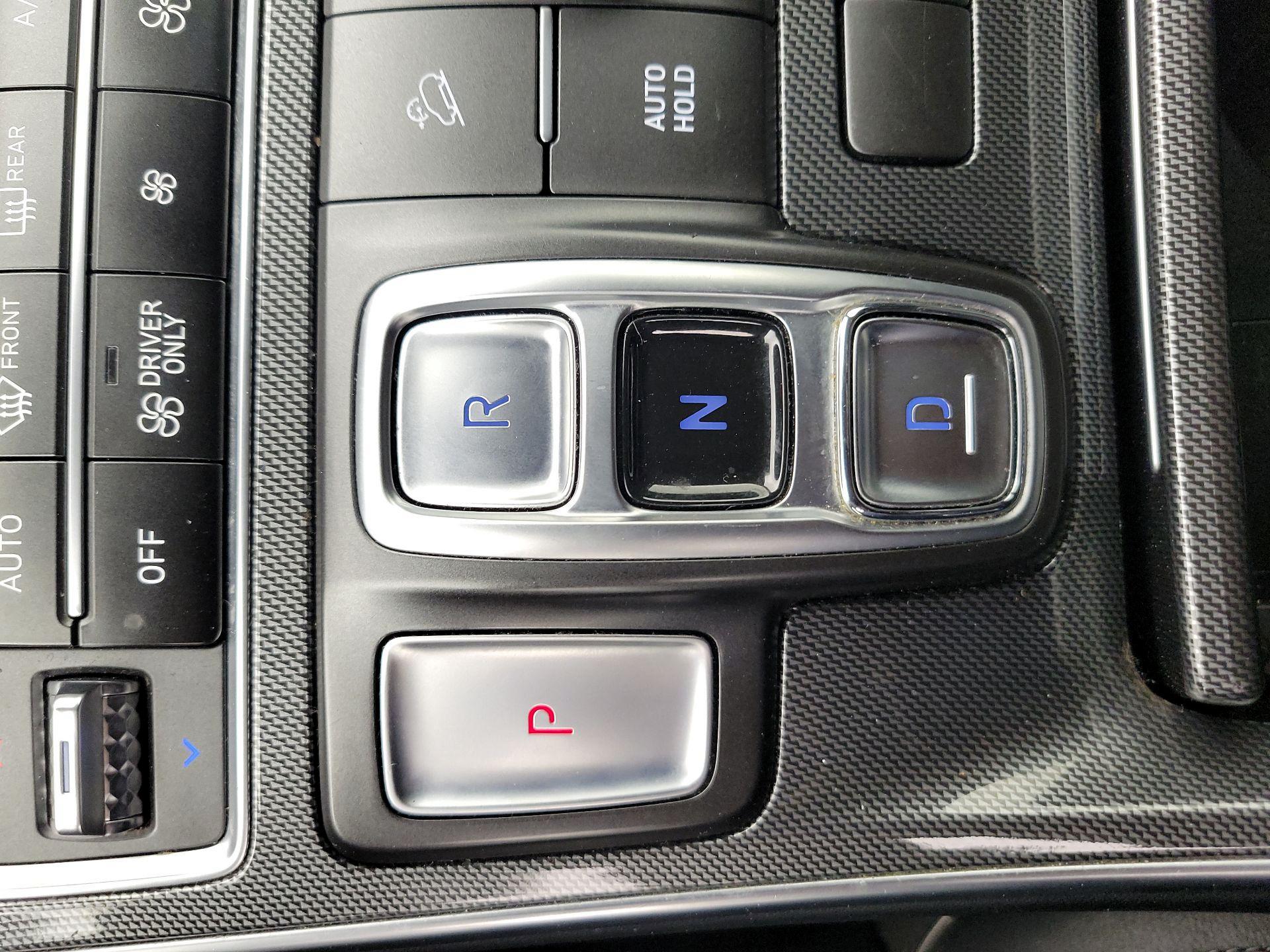 Thumbnail: 2021 Hyundai Santa Fe - 18