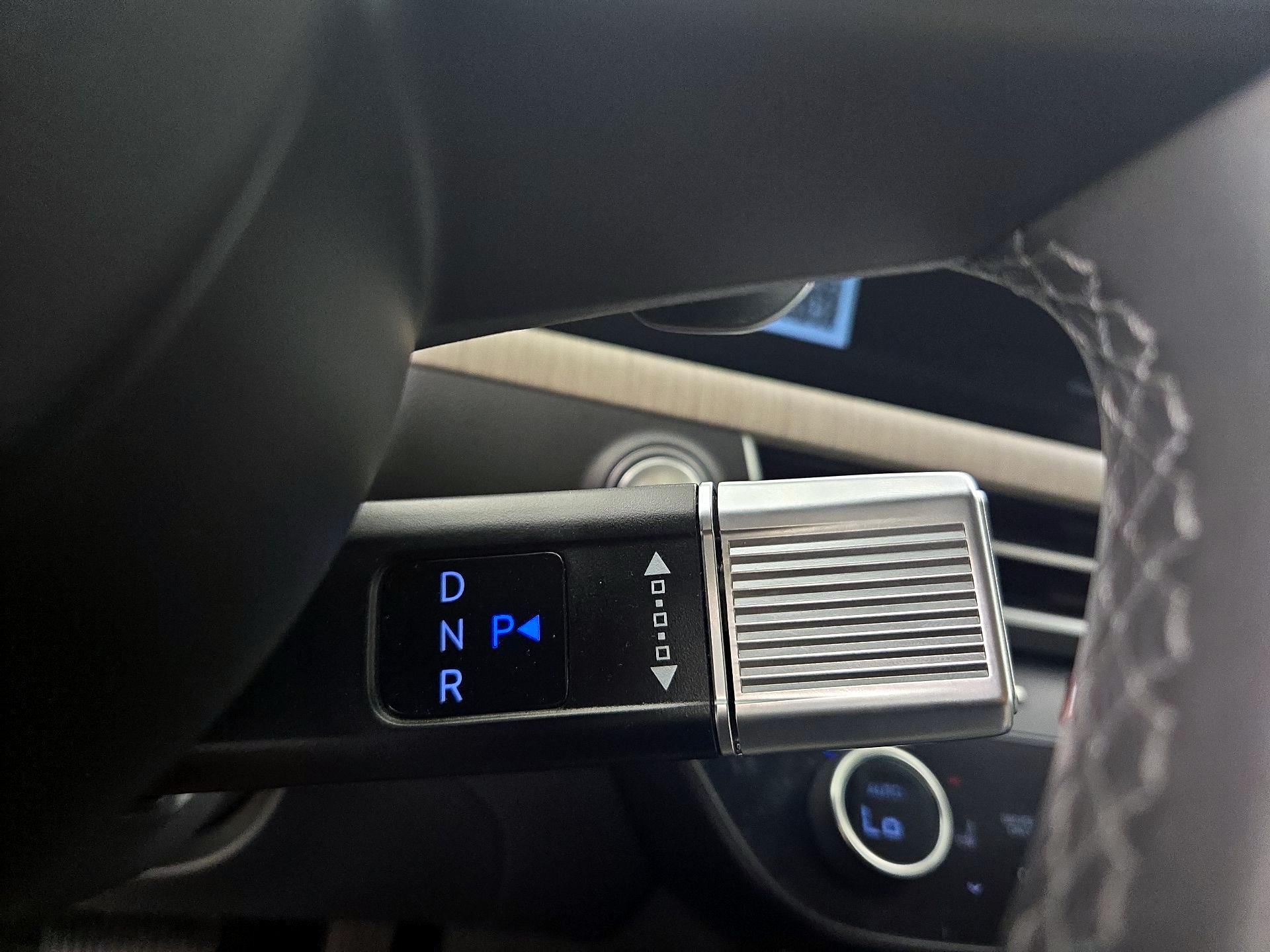 Thumbnail: 2024 Hyundai Sonata - 17