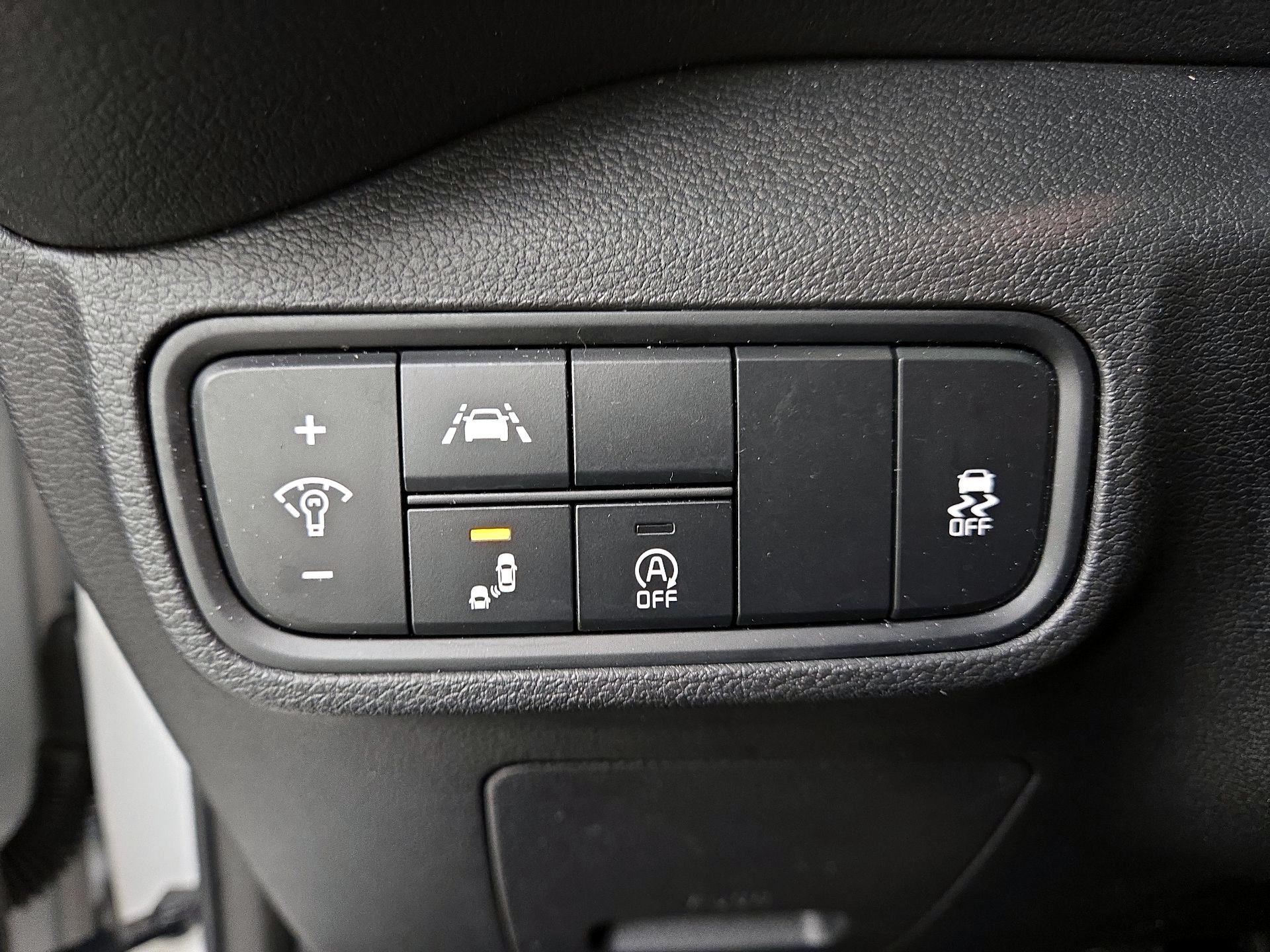 Thumbnail: 2022 Kia Soul - 13