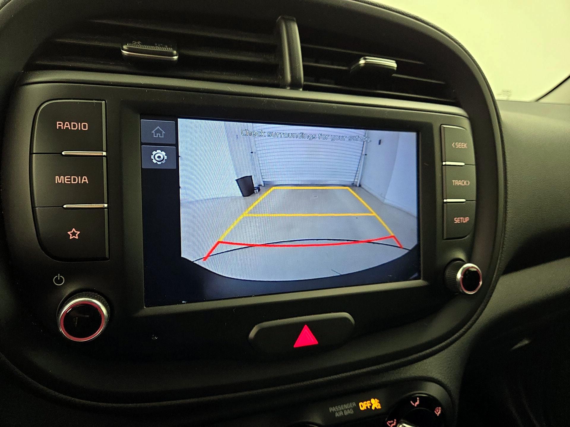 Thumbnail: 2022 Kia Soul - 14