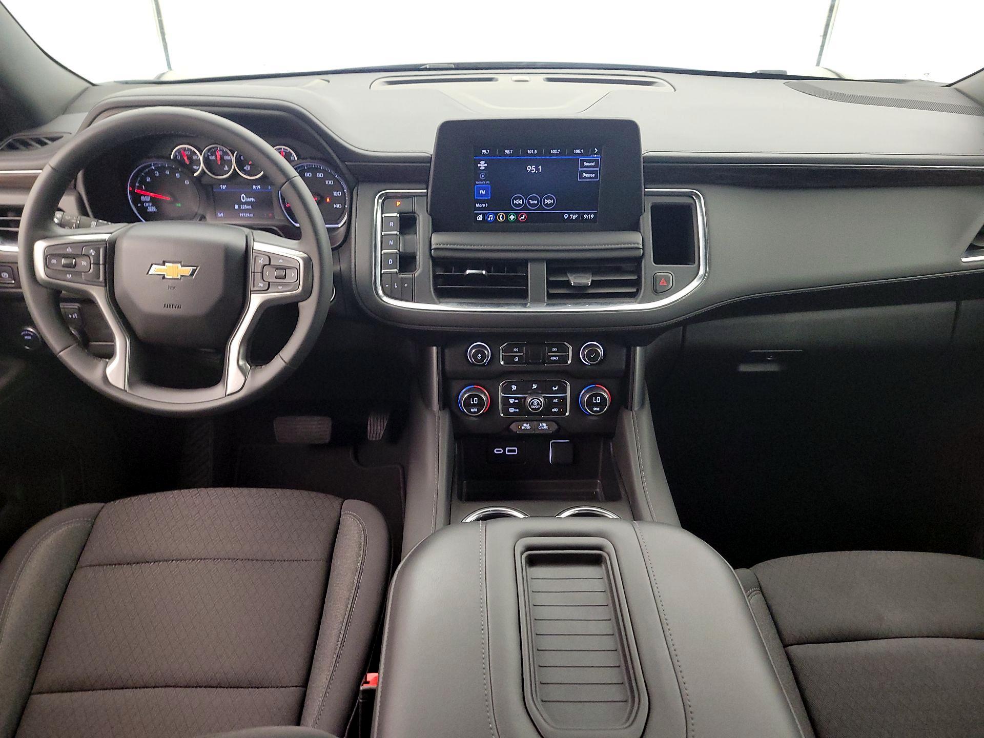 Thumbnail: 2024 Chevrolet Suburban - 9