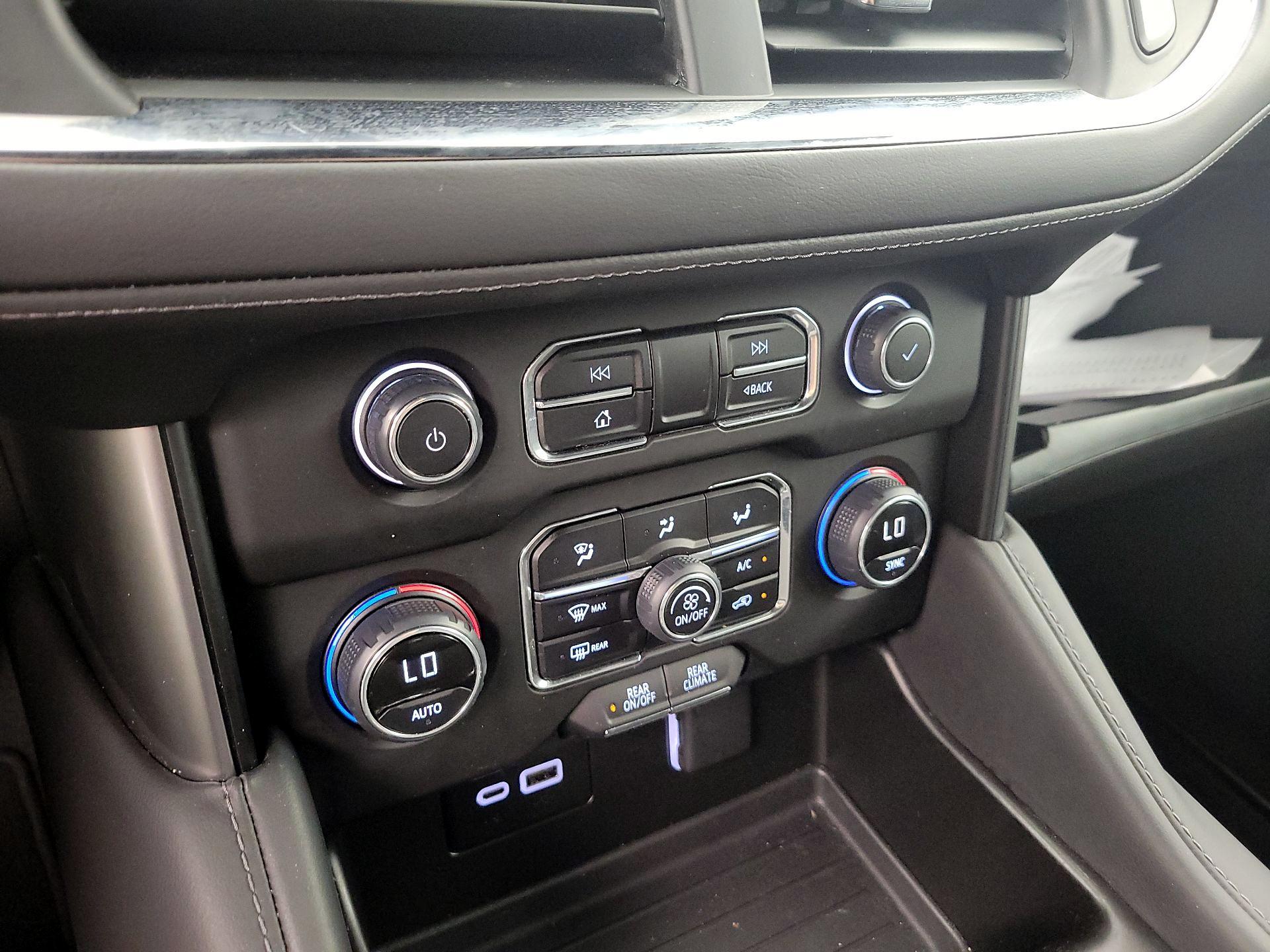 Thumbnail: 2024 Chevrolet Suburban - 16