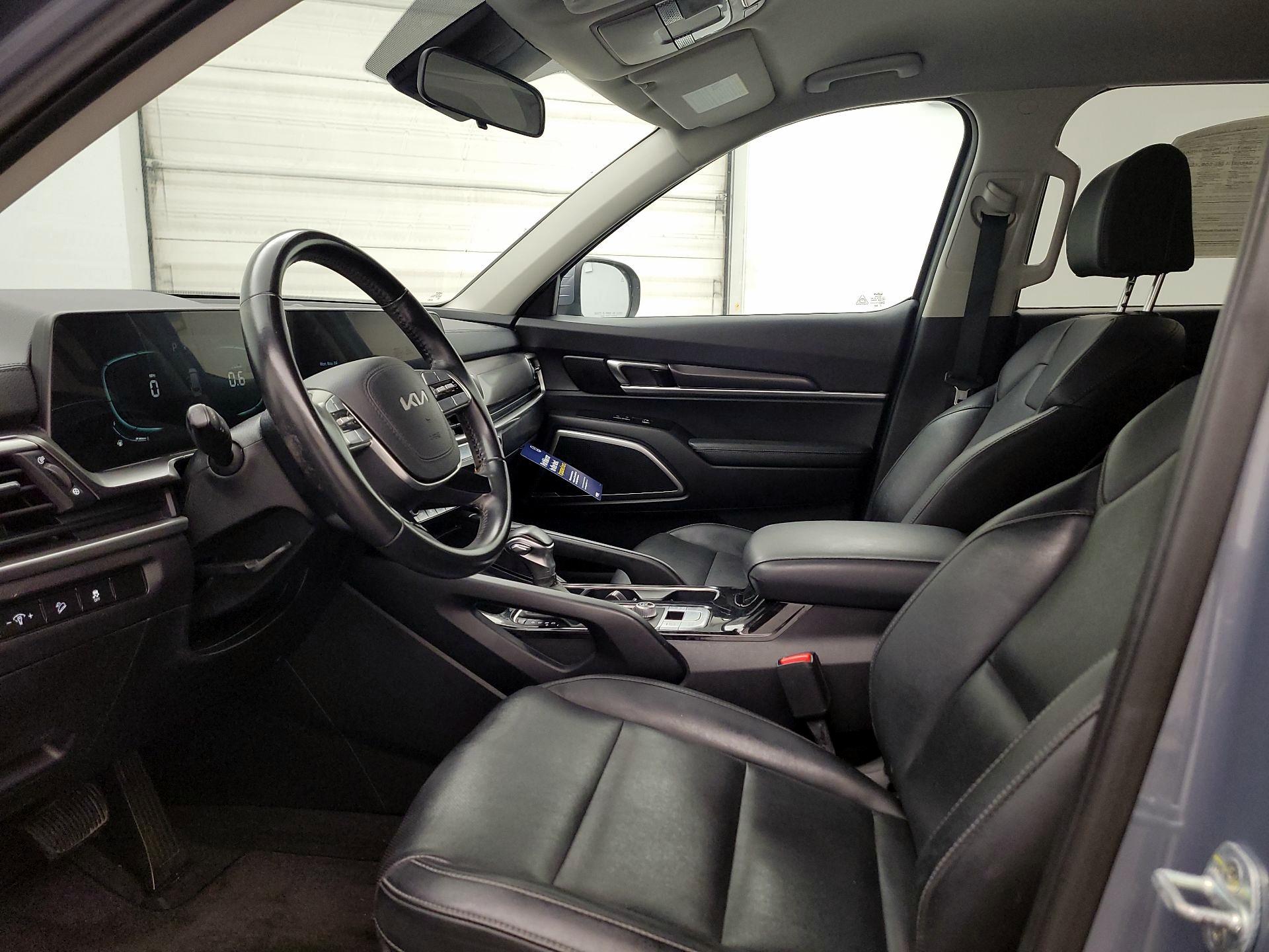 Thumbnail: 2023 Kia Telluride - 11