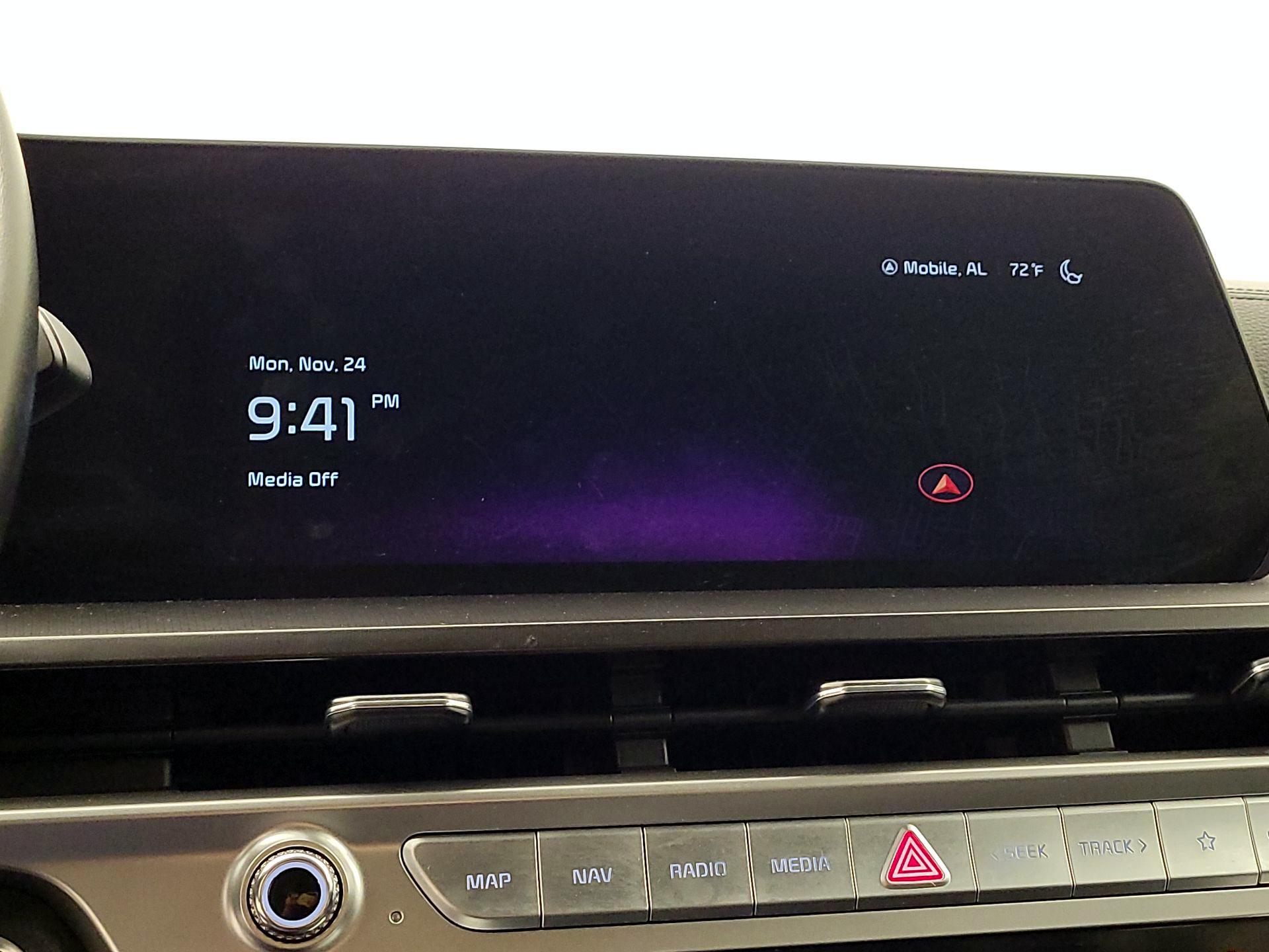 Thumbnail: 2023 Kia Telluride - 15