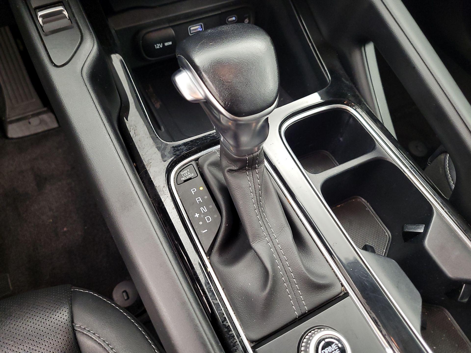 Thumbnail: 2023 Kia Telluride - 17