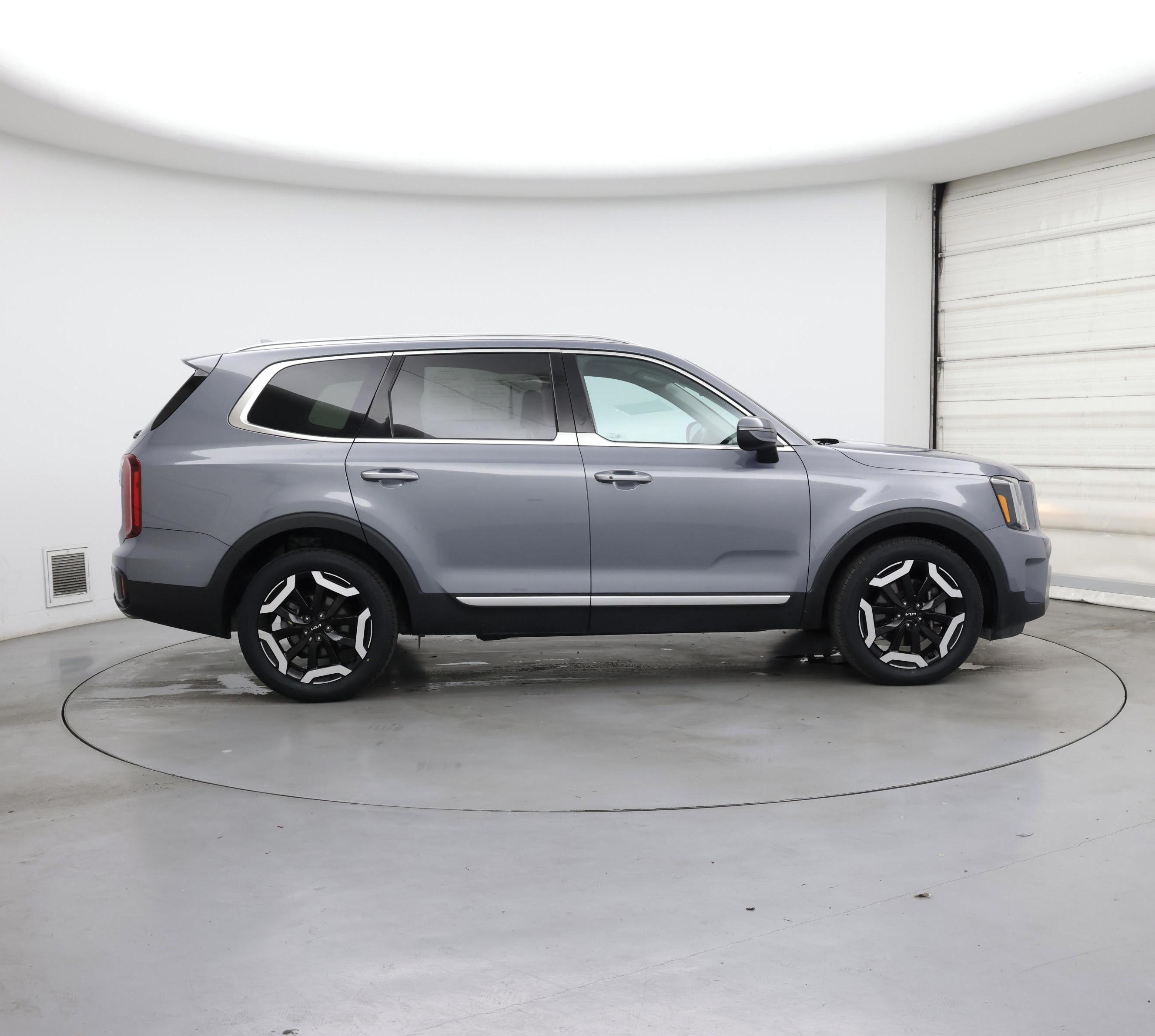 Thumbnail: 2023 Kia Telluride - 7
