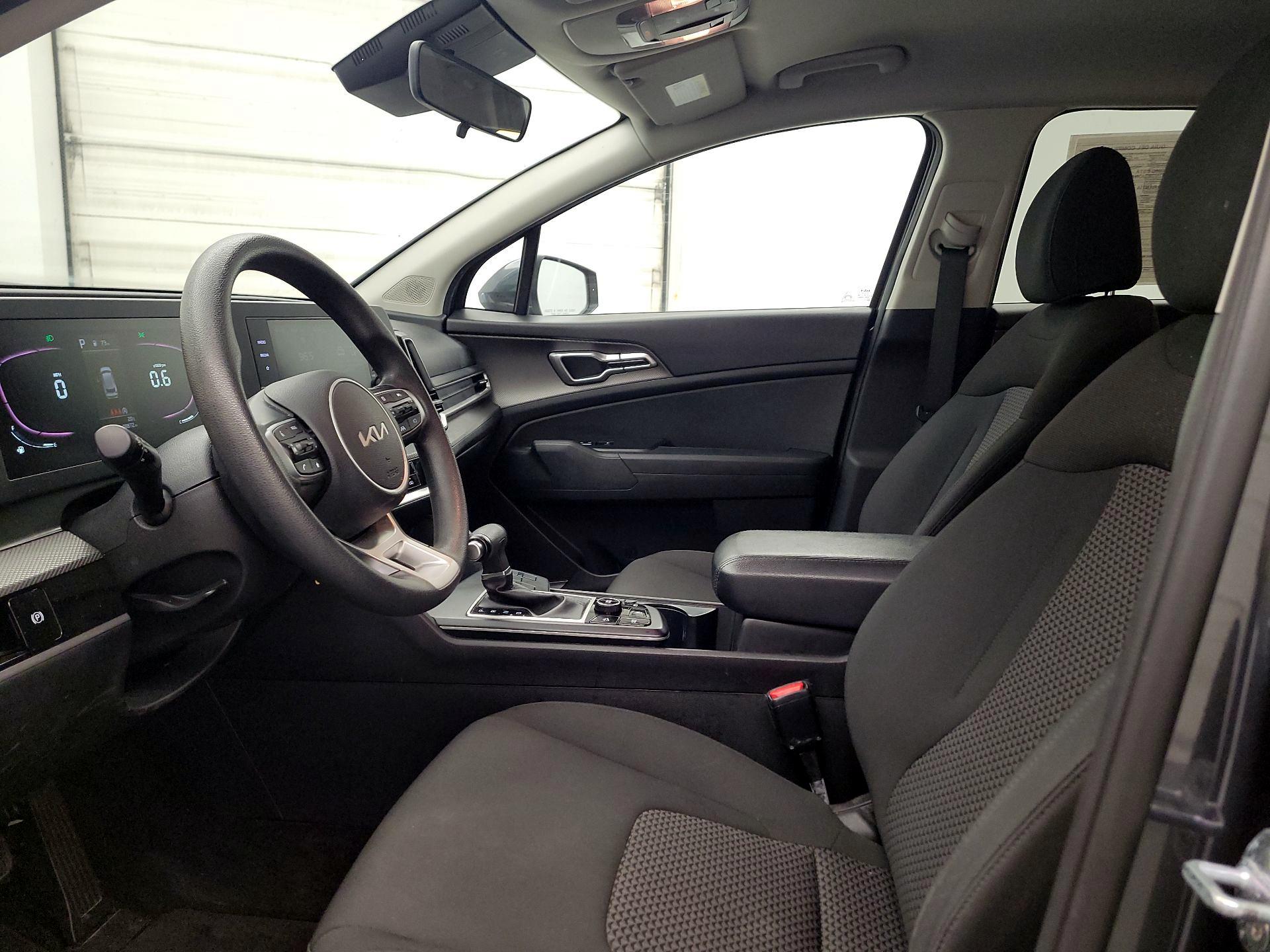 Thumbnail: 2023 Kia Sportage - 11