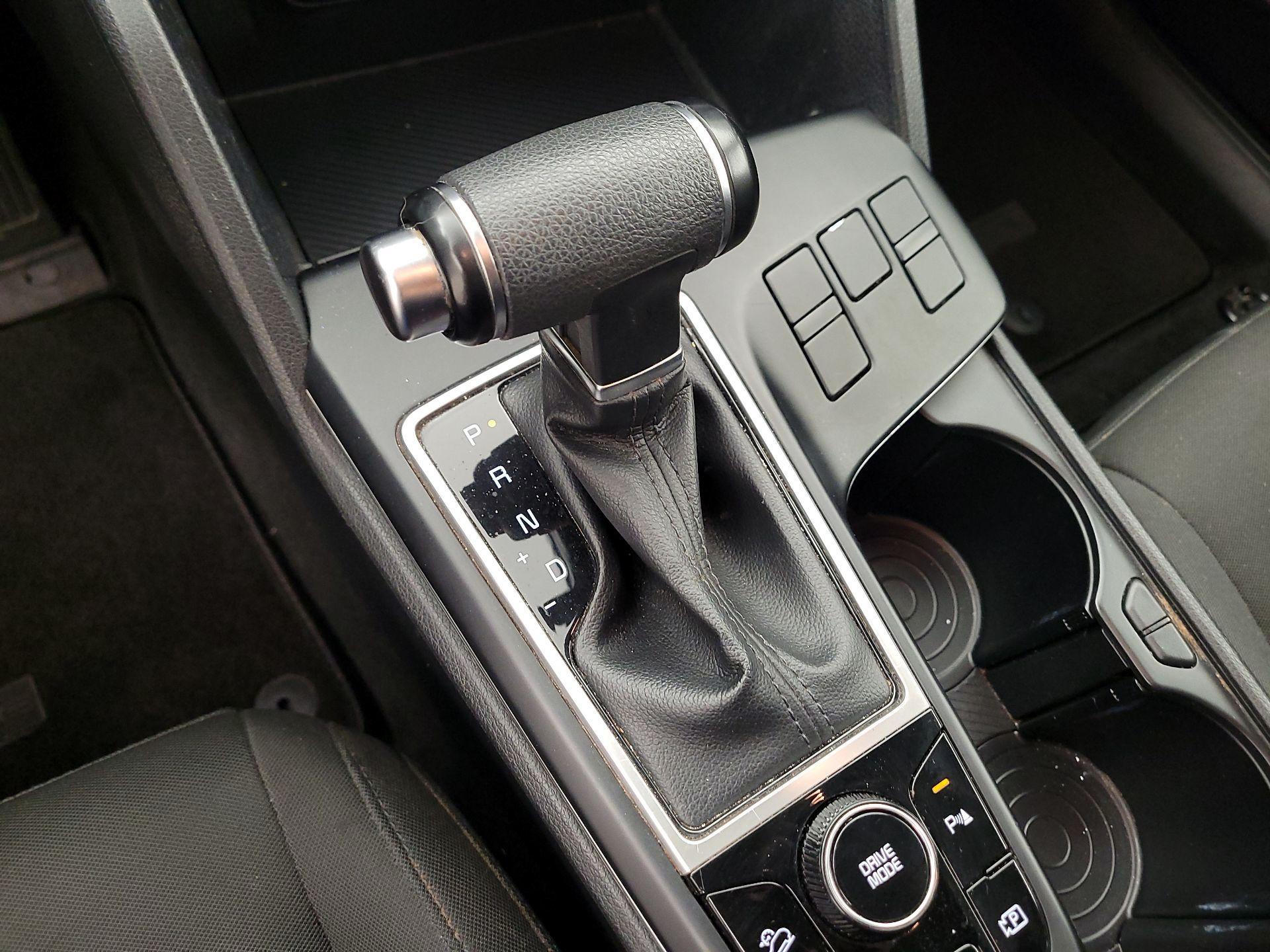 Thumbnail: 2023 Kia Sportage - 17