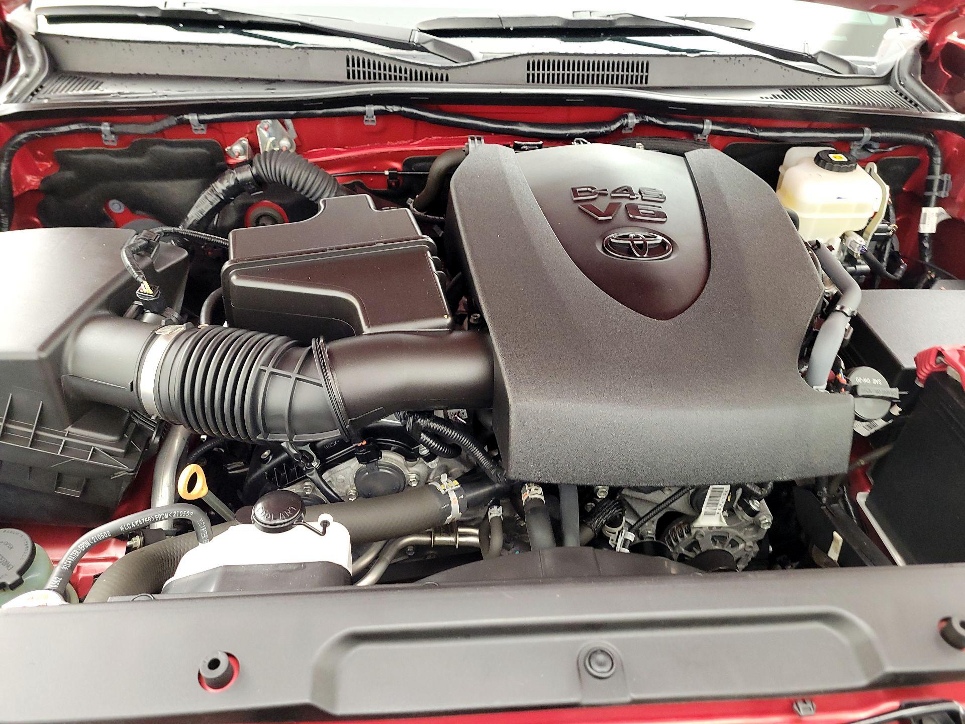 Thumbnail: 2021 Toyota Tacoma - 17