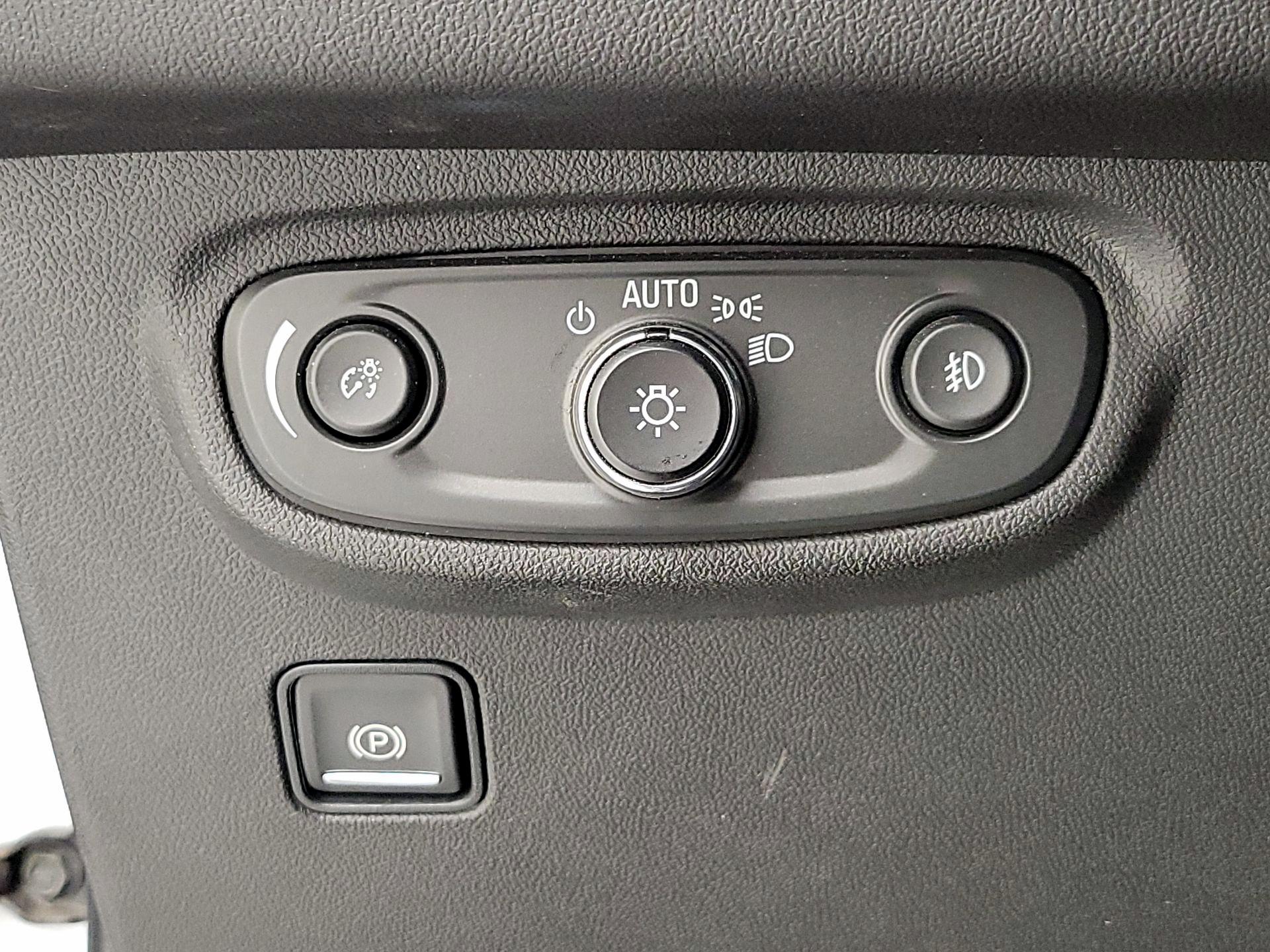 Thumbnail: 2021 GMC Terrain - 13