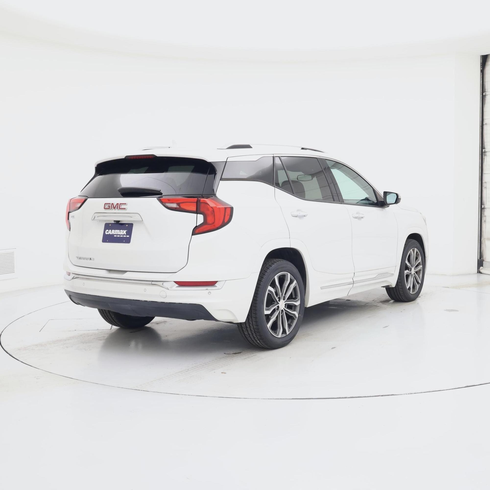 Thumbnail: 2021 GMC Terrain - 8