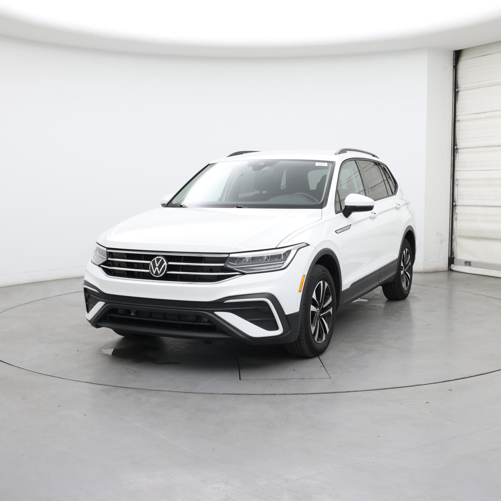Thumbnail: 2024 Volkswagen Tiguan - 4