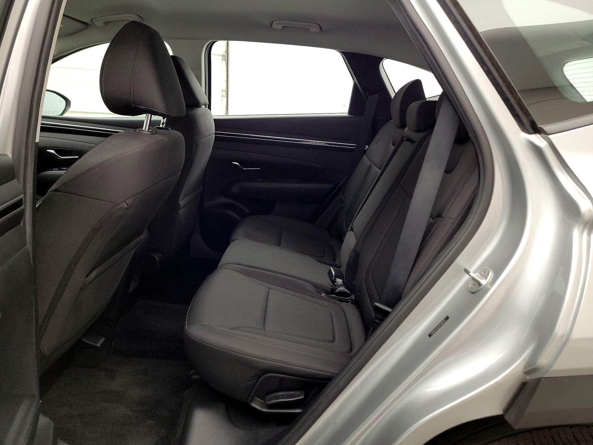 Thumbnail: 2023 Hyundai Tucson - 19