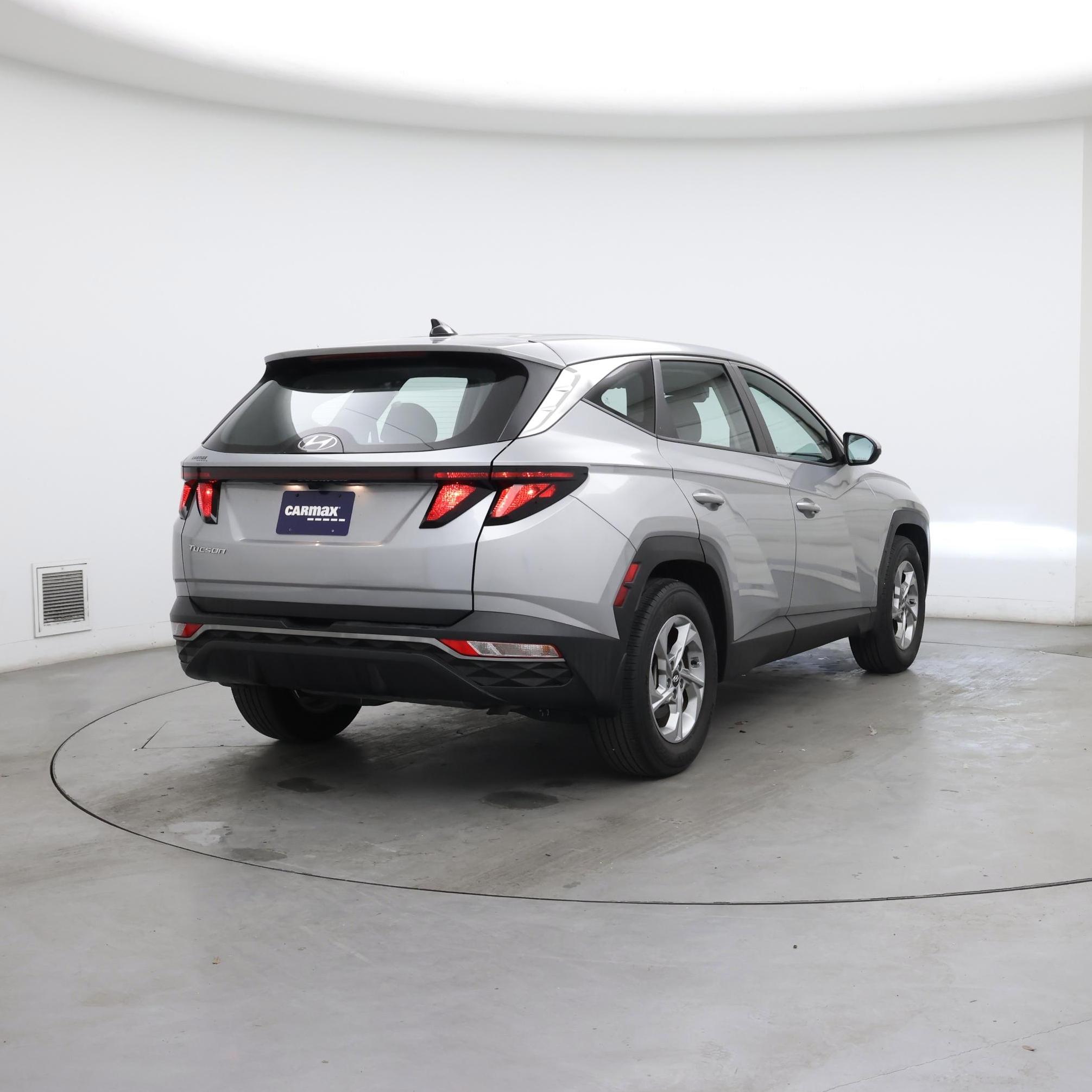 Thumbnail: 2023 Hyundai Tucson - 8