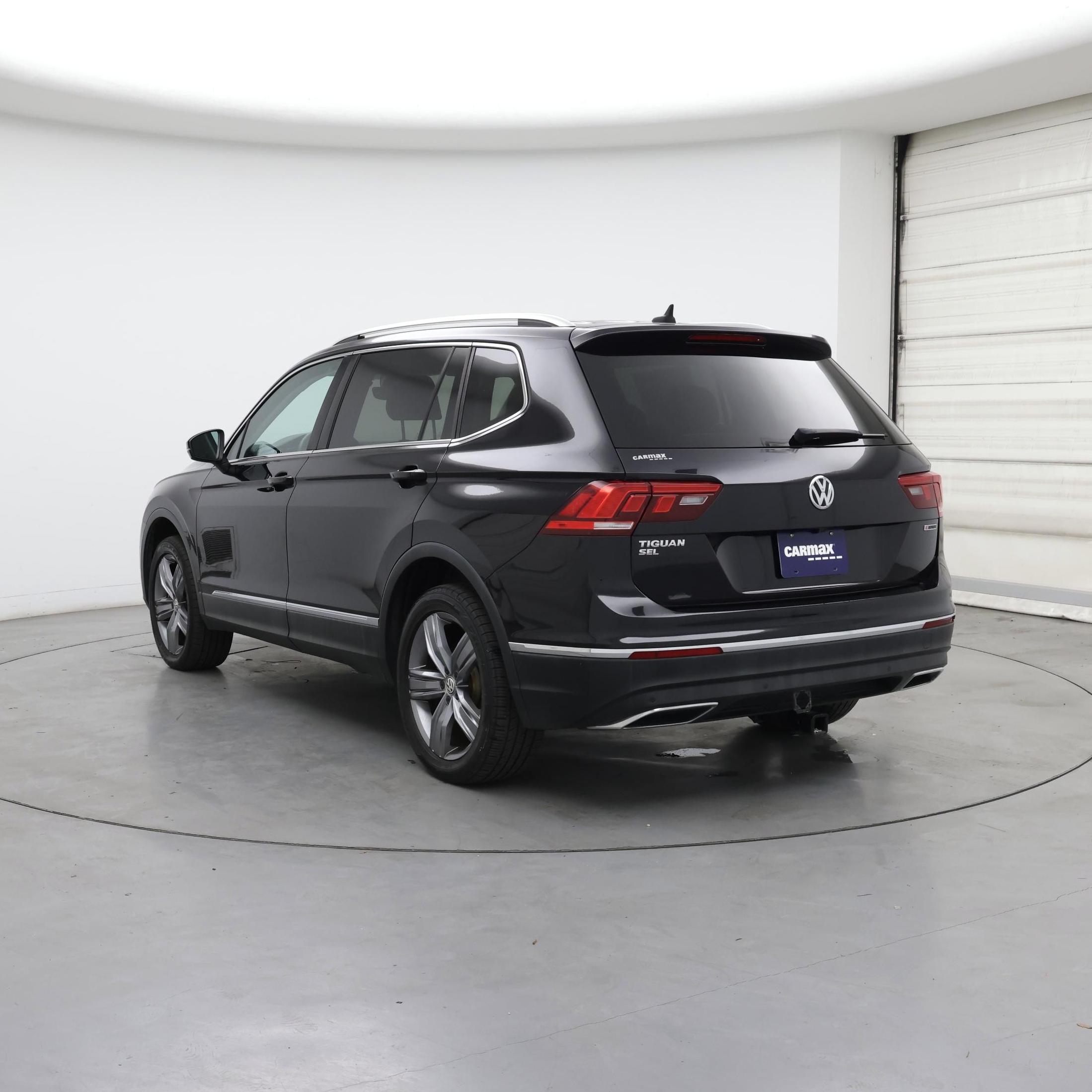 Thumbnail: 2020 Volkswagen Tiguan - 2