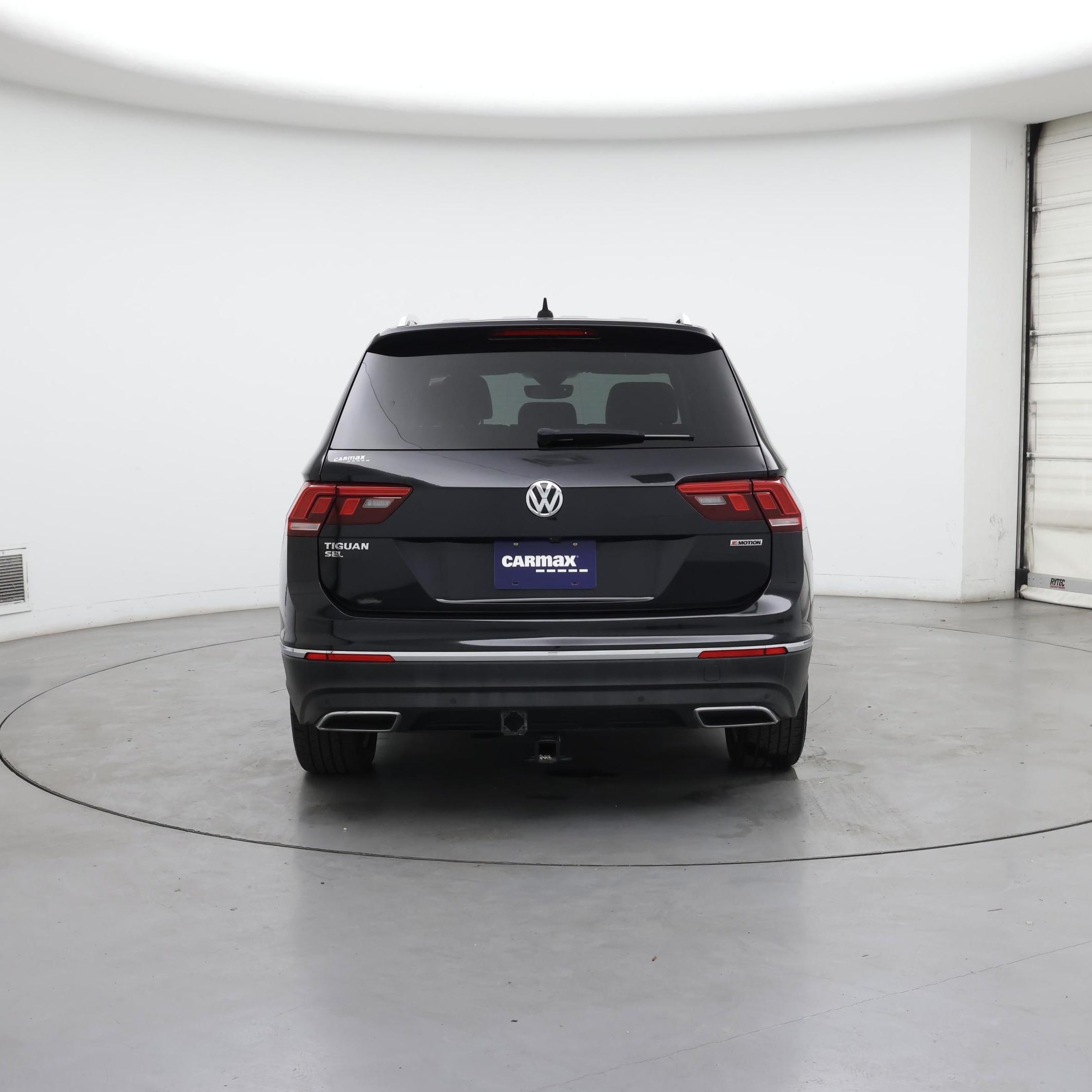 Thumbnail: 2020 Volkswagen Tiguan - 6