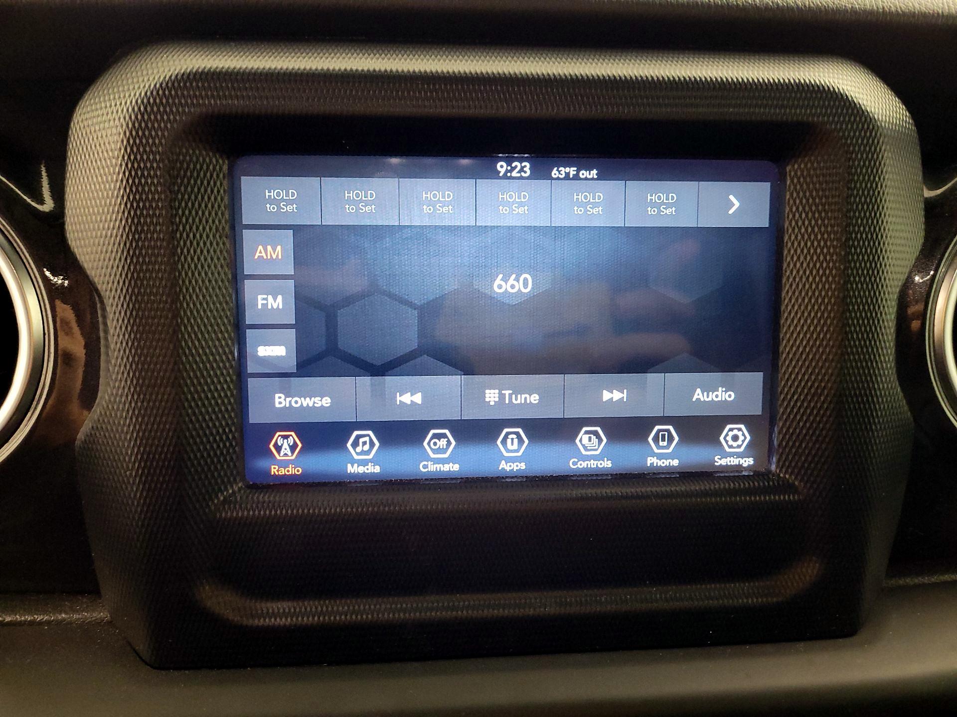 Thumbnail: 2021 Jeep Wrangler - 13