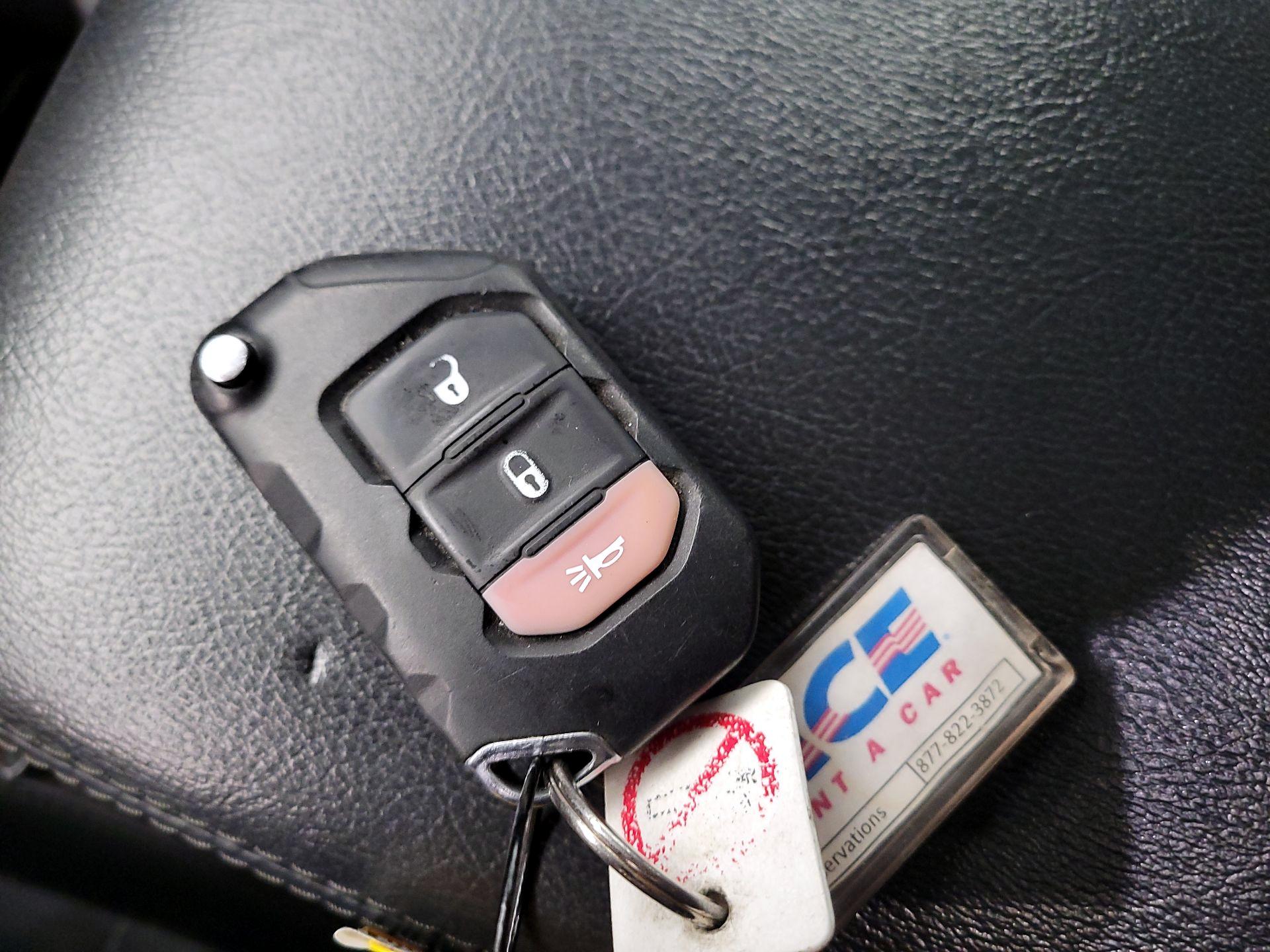 Thumbnail: 2021 Jeep Wrangler - 18