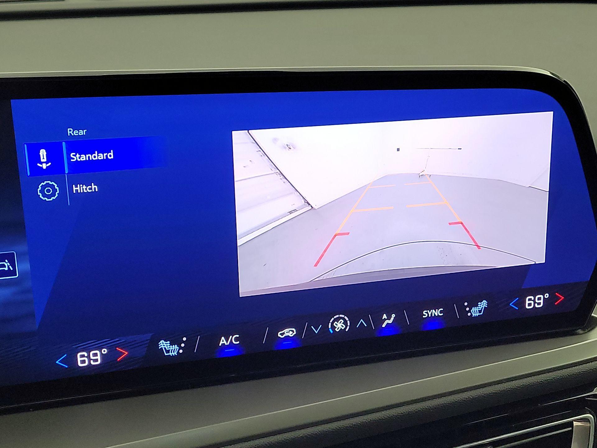 Thumbnail: 2025 Chevrolet Traverse - 14