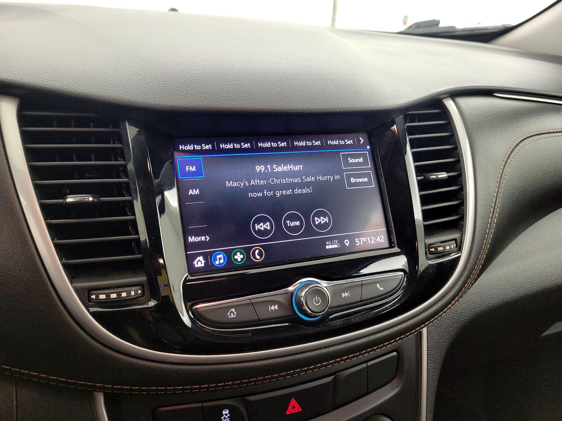 Thumbnail: 2020 Chevrolet Trax - 15