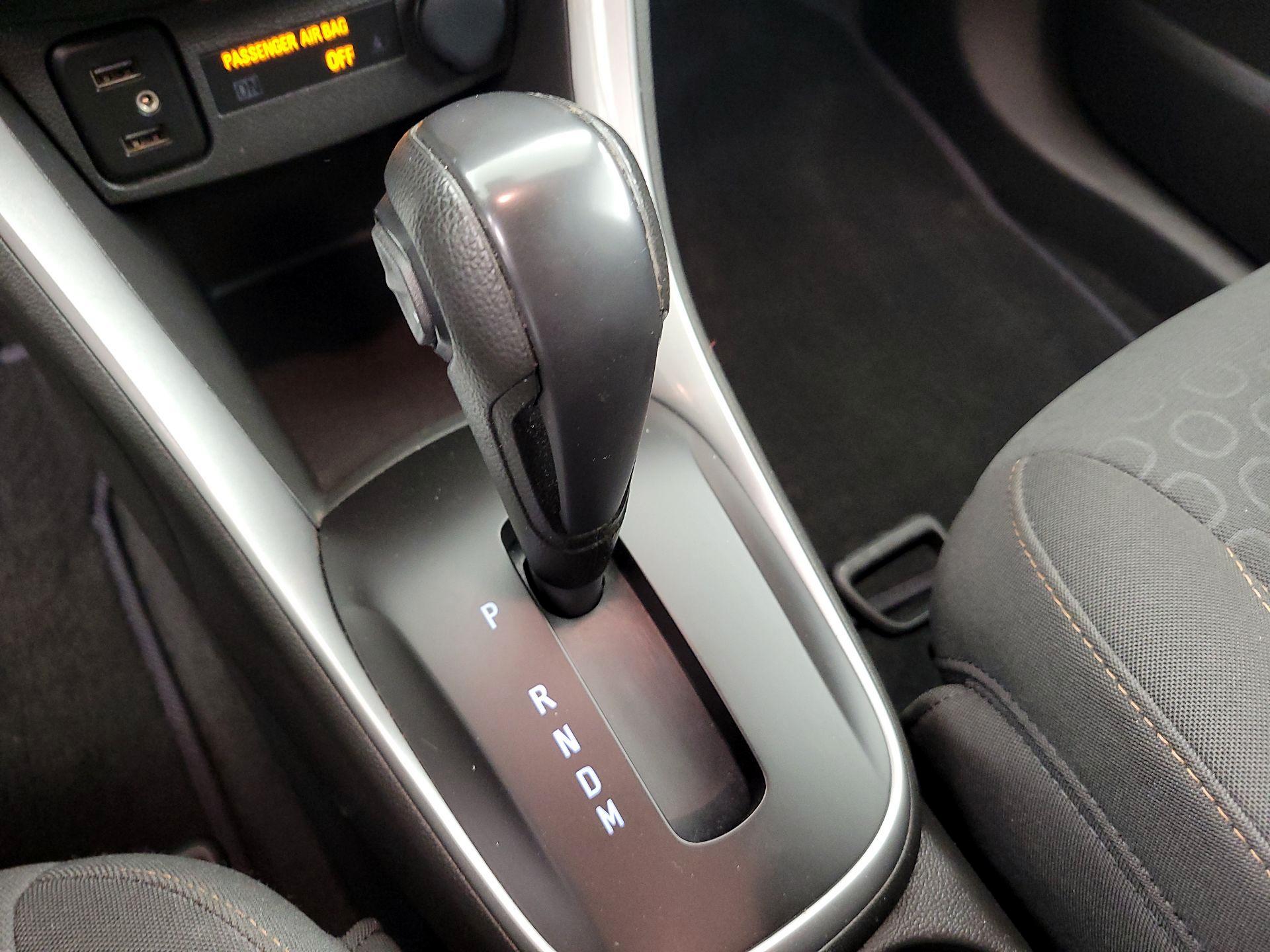 Thumbnail: 2020 Chevrolet Trax - 17