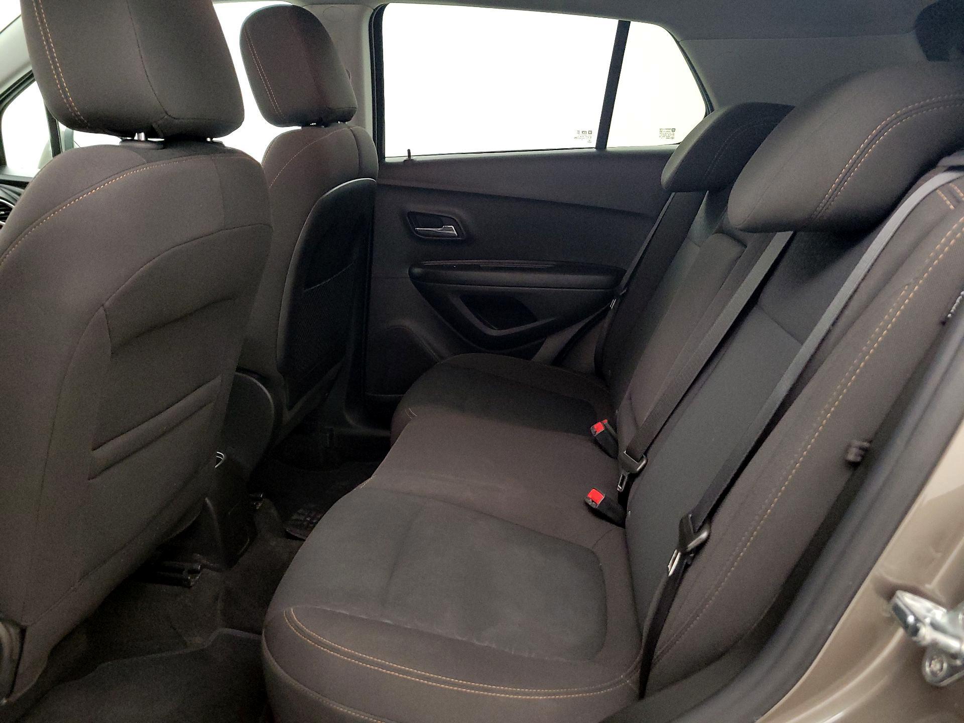 Thumbnail: 2020 Chevrolet Trax - 19