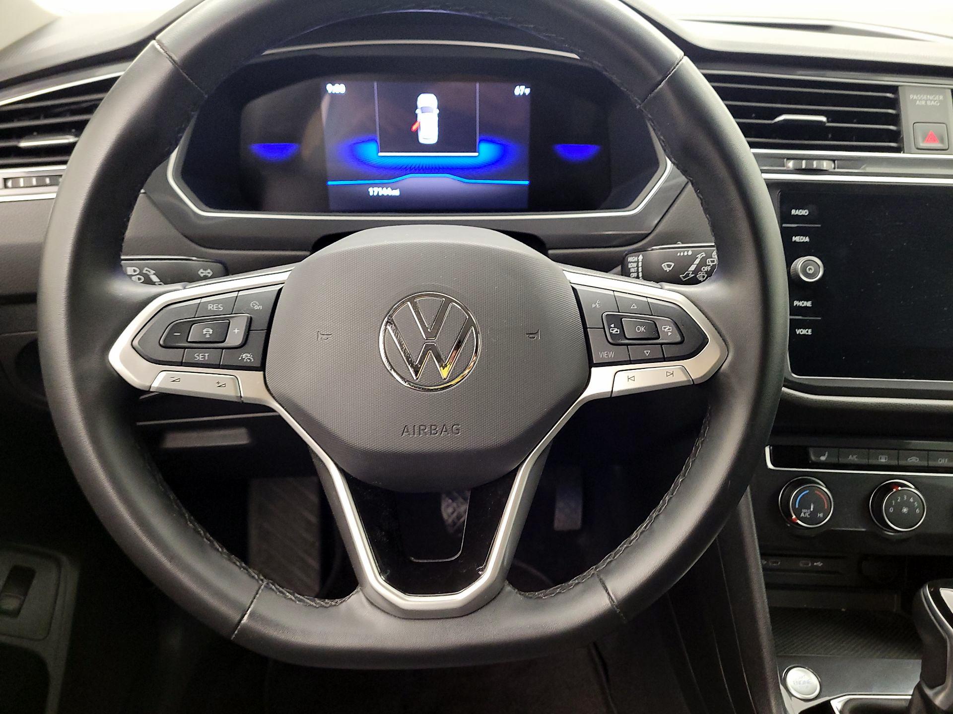 Thumbnail: 2024 Volkswagen Tiguan - 10