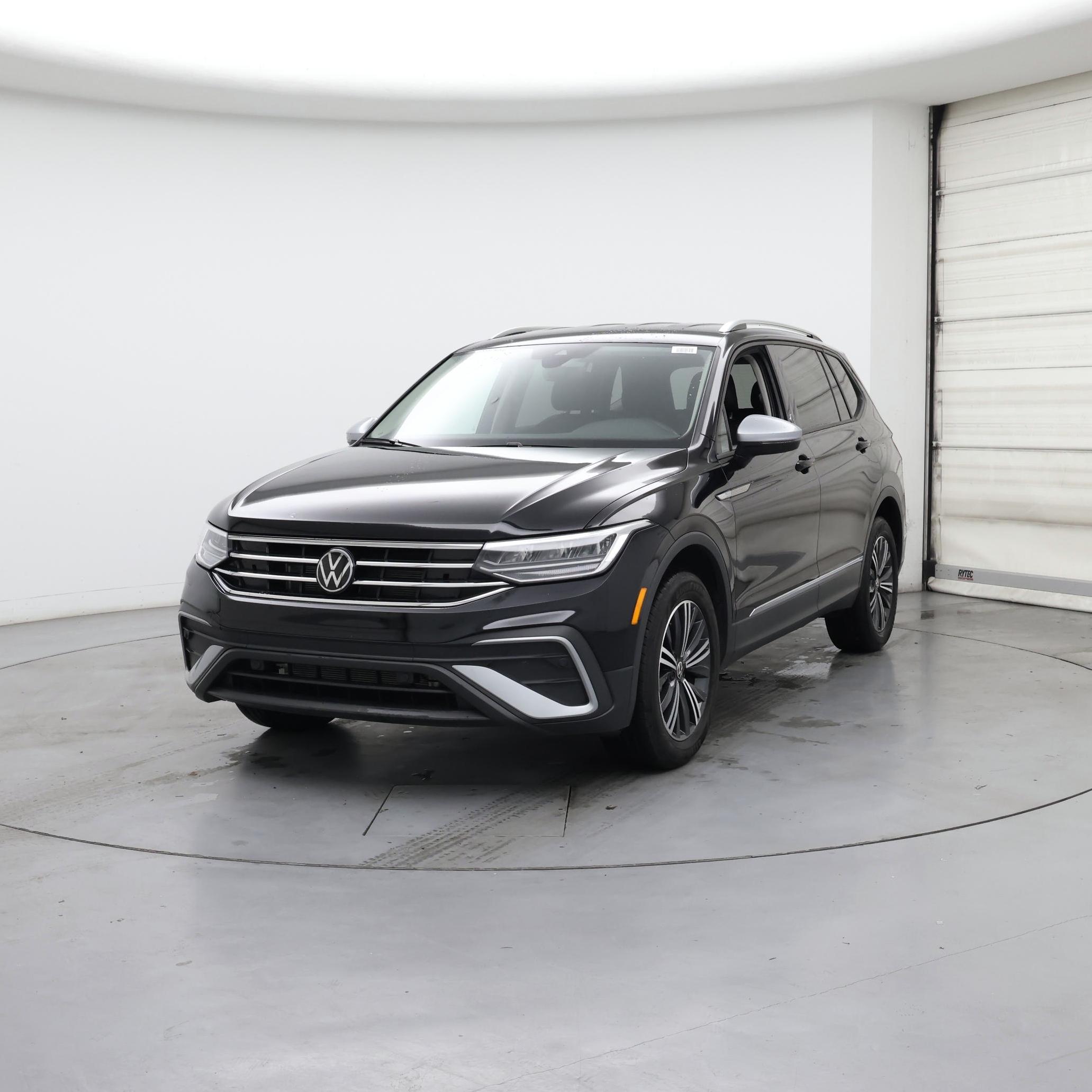 Thumbnail: 2024 Volkswagen Tiguan - 4