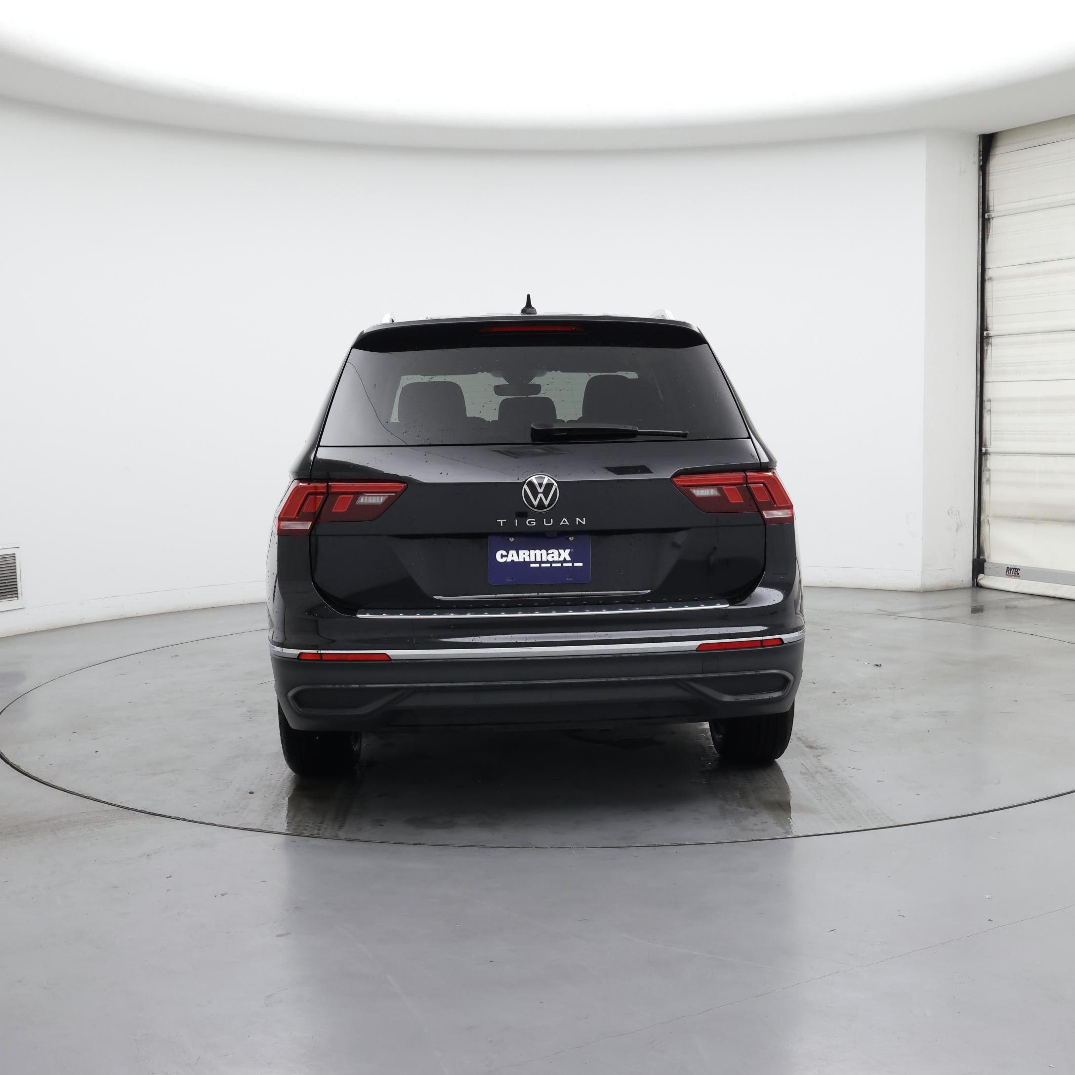 Thumbnail: 2024 Volkswagen Tiguan - 6