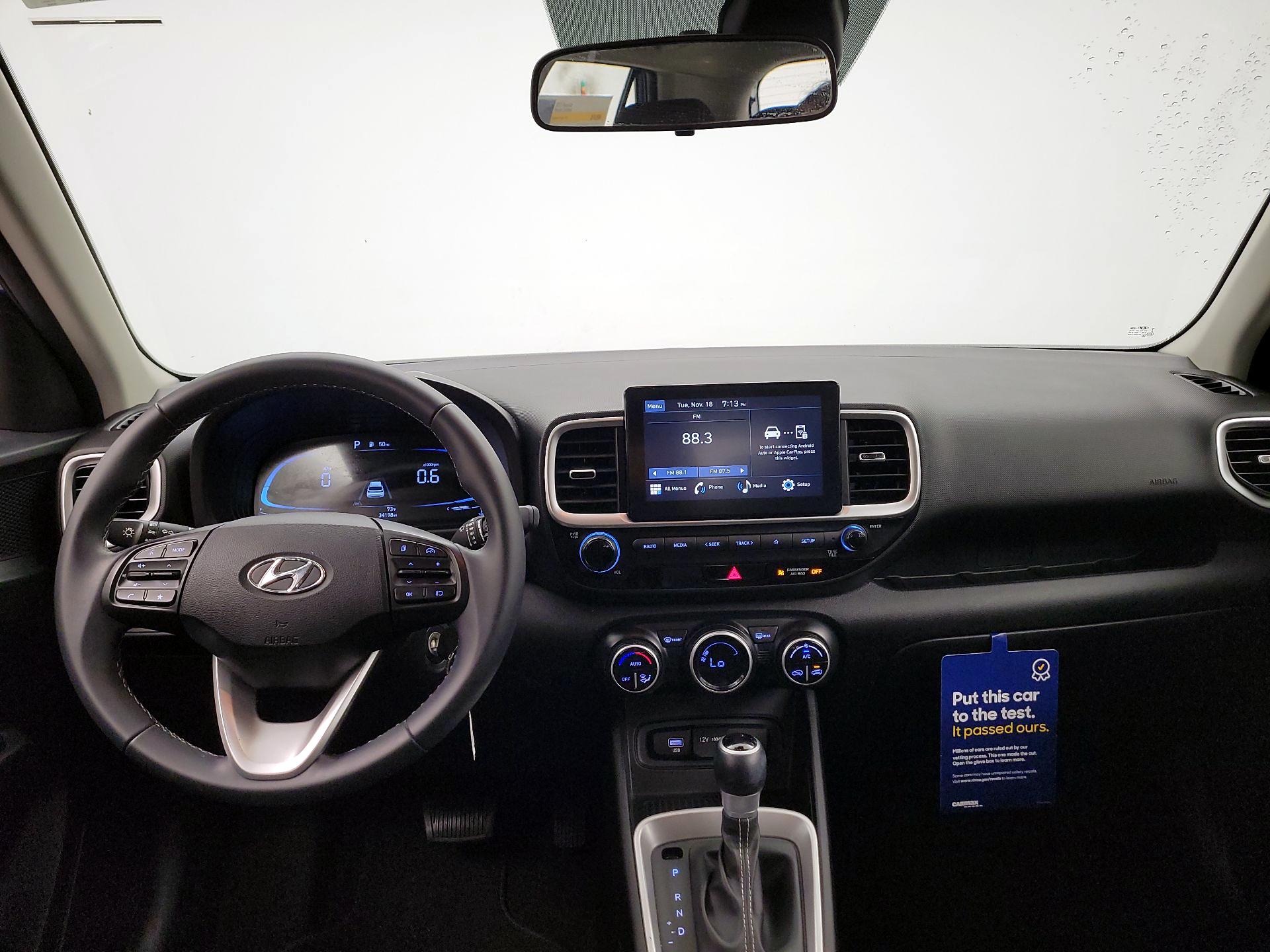 Thumbnail: 2023 Hyundai Venue - 9