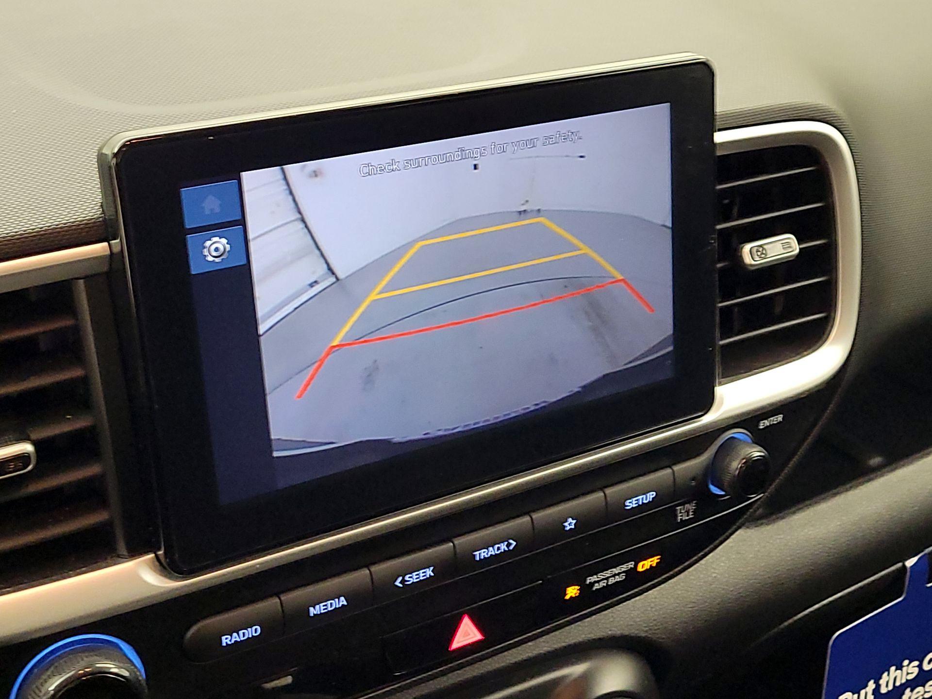 Thumbnail: 2023 Hyundai Venue - 14