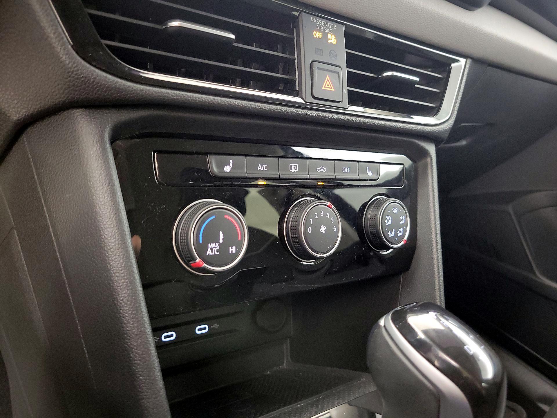 Thumbnail: 2023 Volkswagen Taos - 16