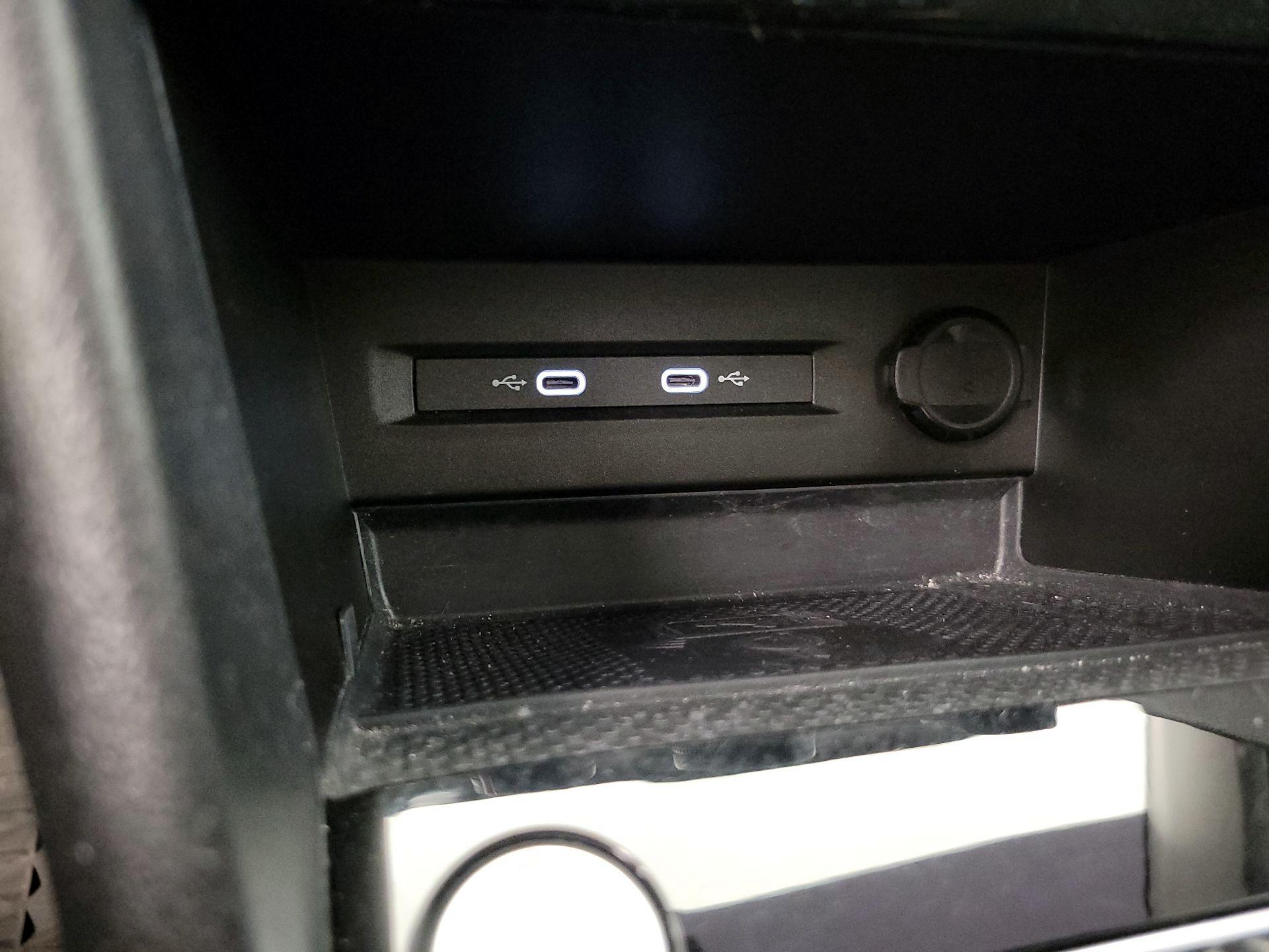 Thumbnail: 2023 Volkswagen Taos - 18