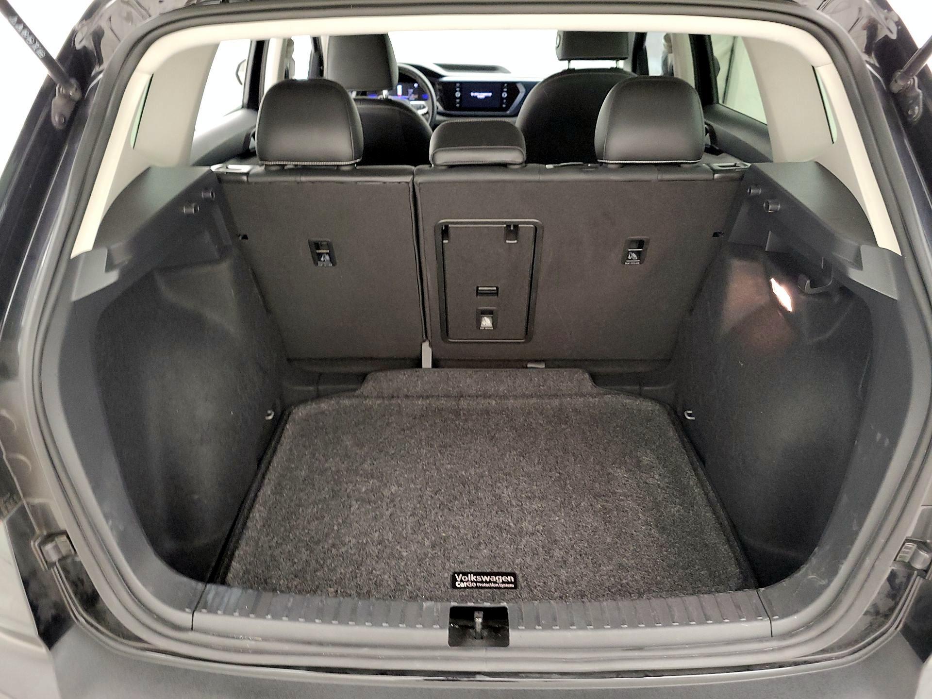 Thumbnail: 2023 Volkswagen Taos - 20