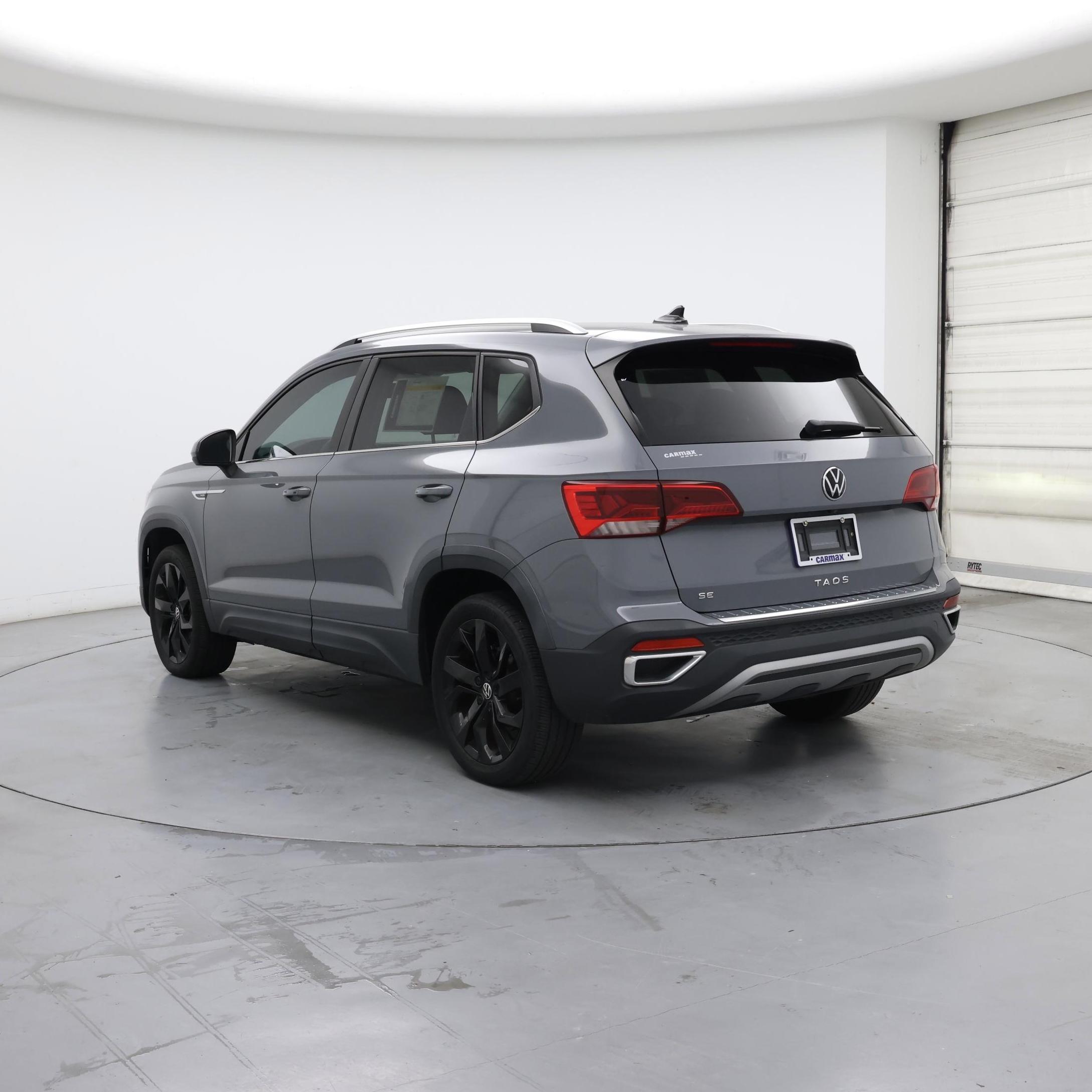 Thumbnail: 2022 Volkswagen Taos - 2