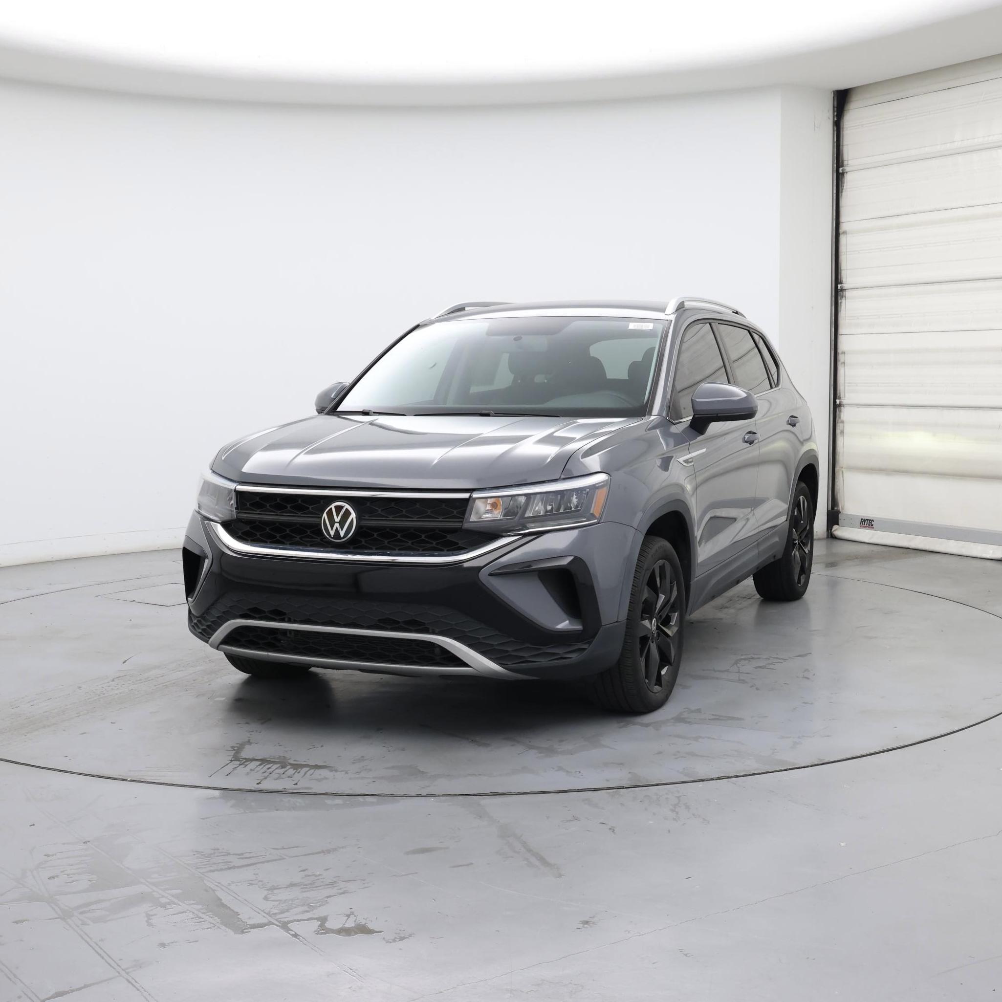 Thumbnail: 2022 Volkswagen Taos - 4