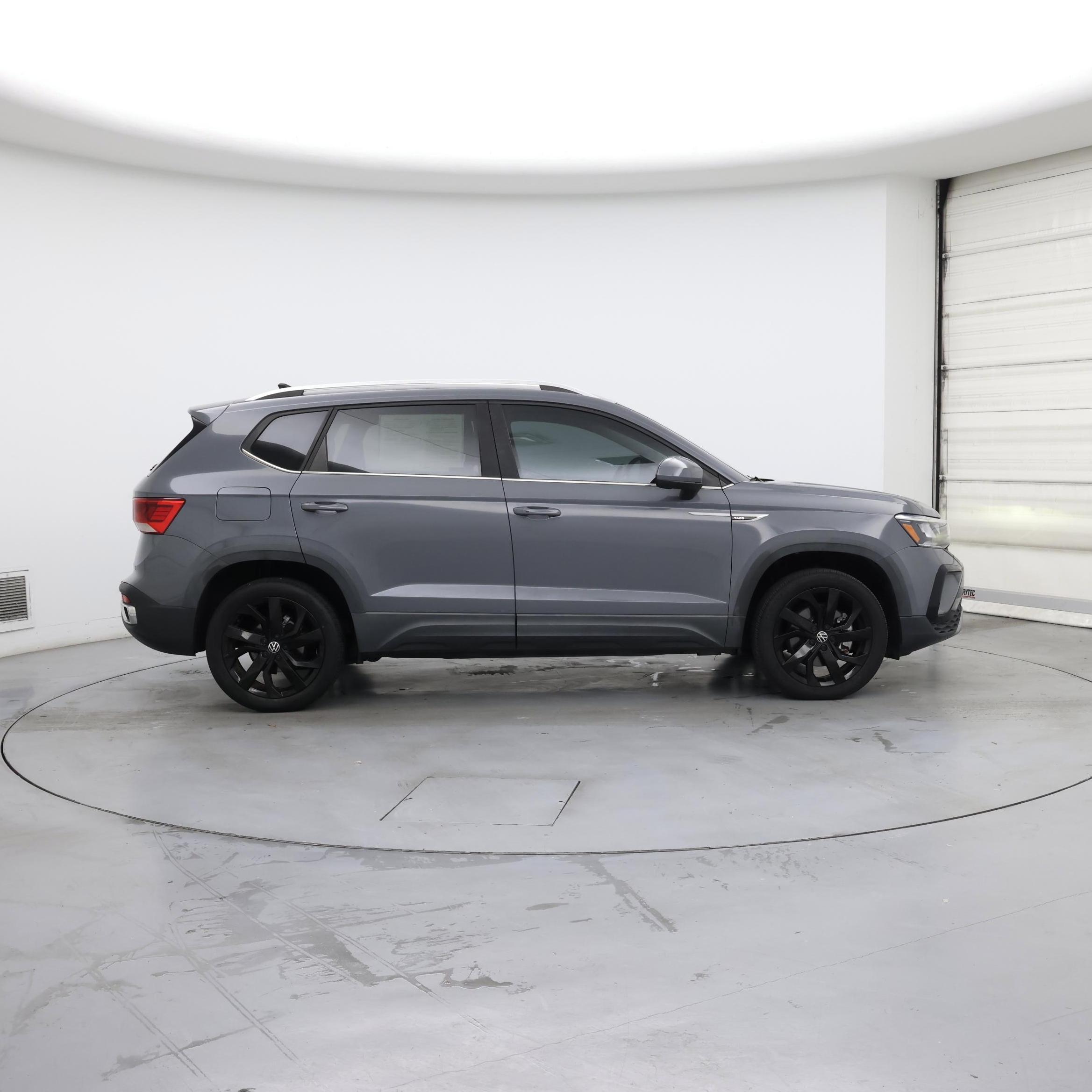 Thumbnail: 2022 Volkswagen Taos - 7