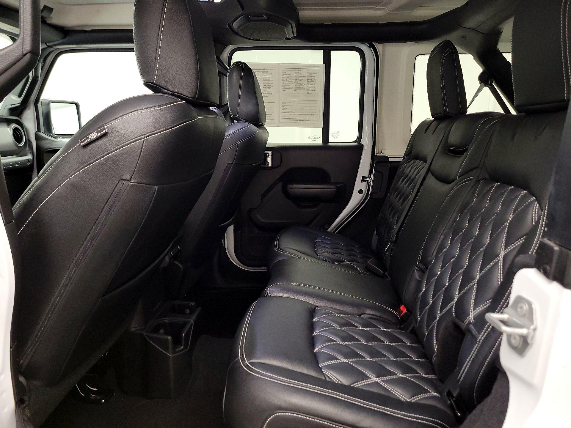 Thumbnail: 2021 Jeep Wrangler - 20