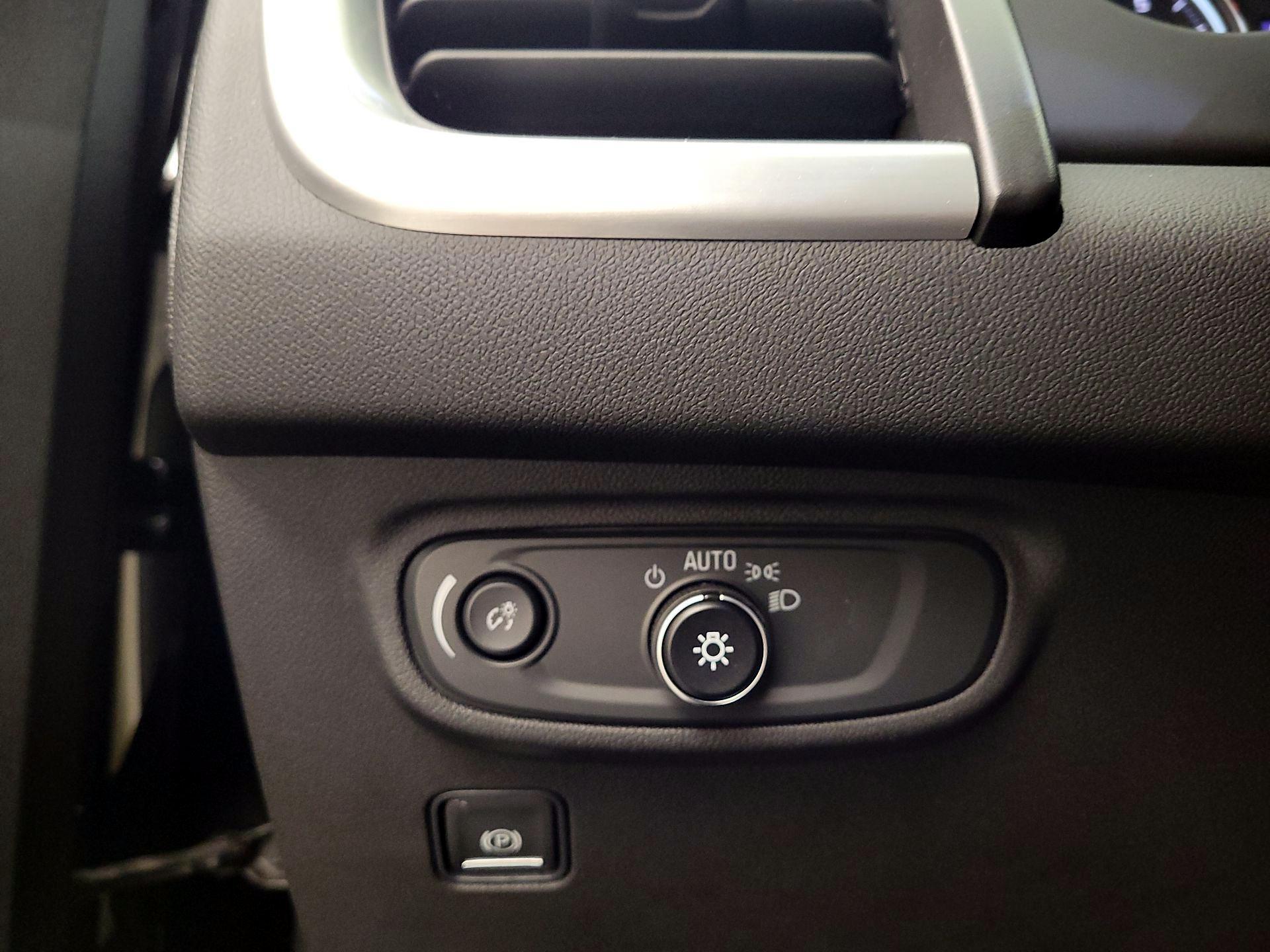 Thumbnail: 2022 GMC Terrain - 13