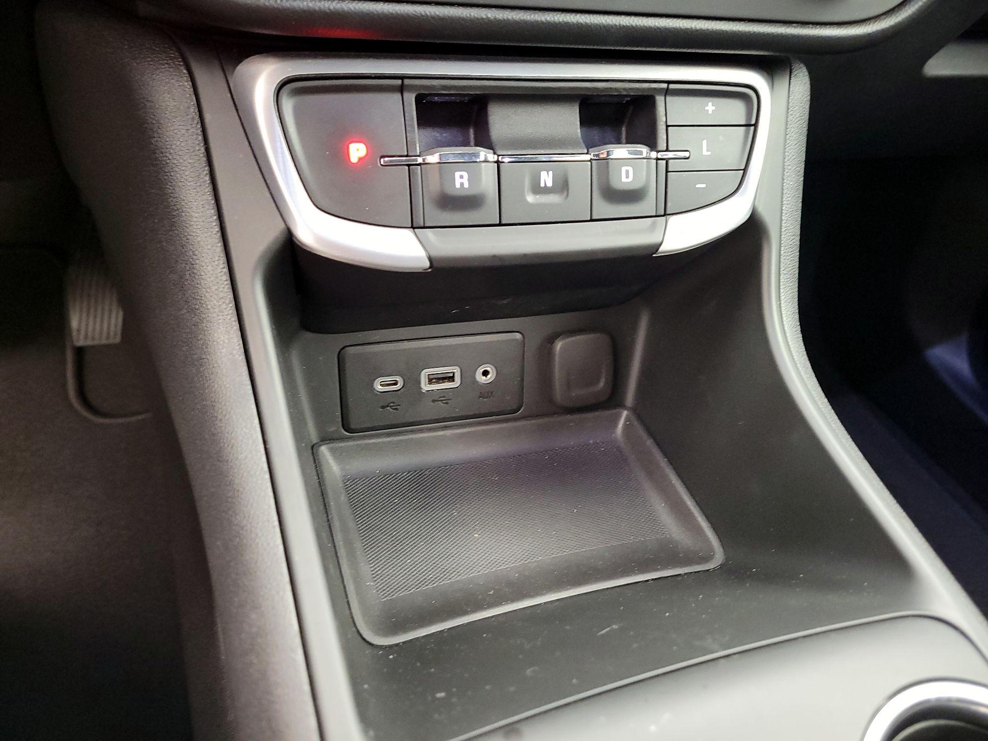 Thumbnail: 2022 GMC Terrain - 18