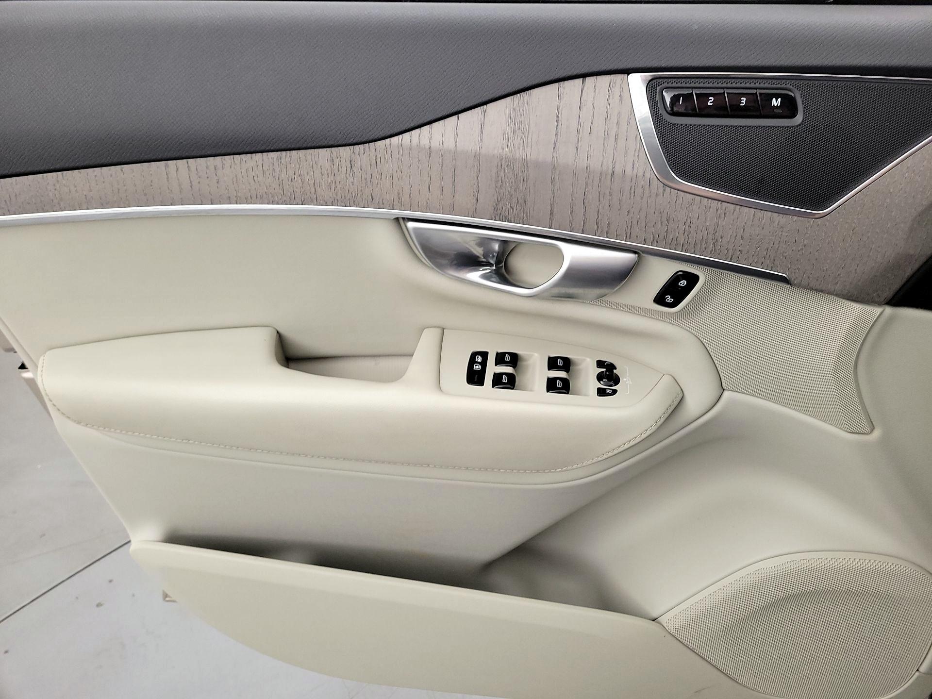 Thumbnail: 2024 Volvo XC90 - 12