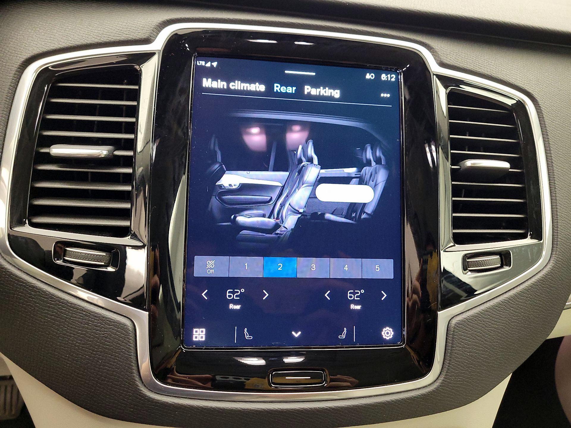 Thumbnail: 2024 Volvo XC90 - 13