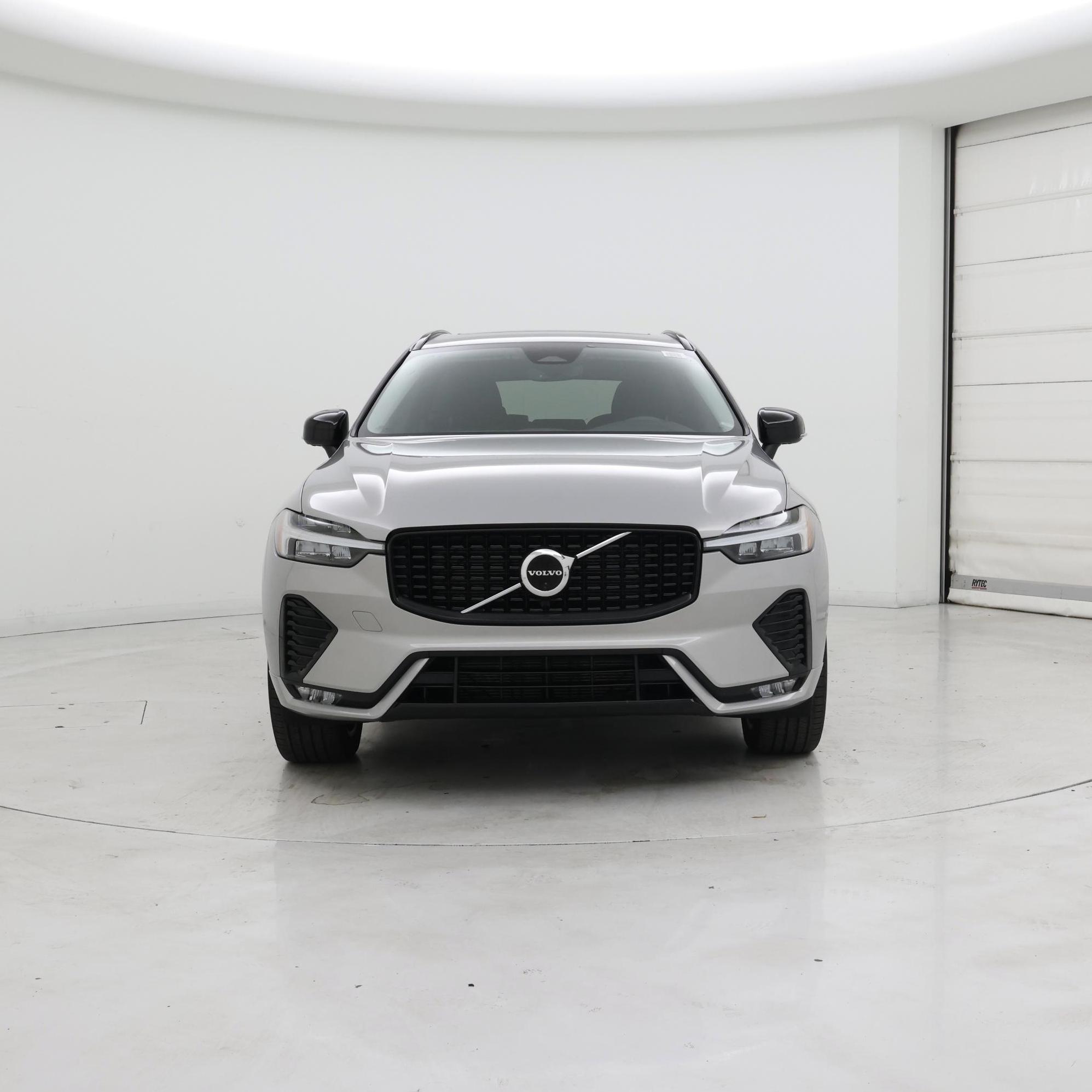 Thumbnail: 2023 Volvo XC60 - 5