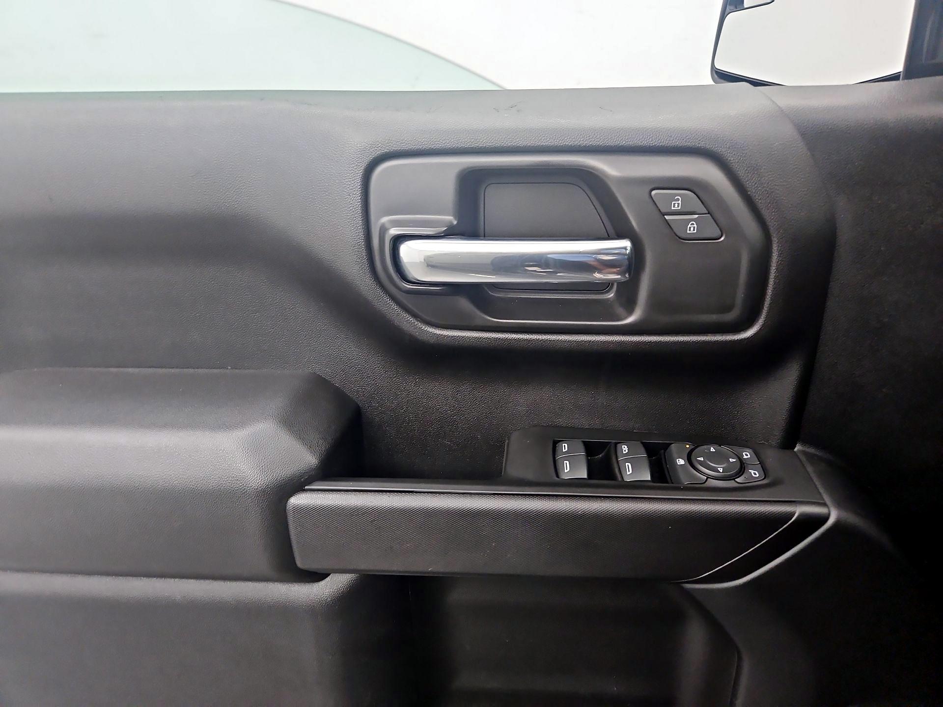 Thumbnail: 2022 Chevrolet Silverado 1500 - 12