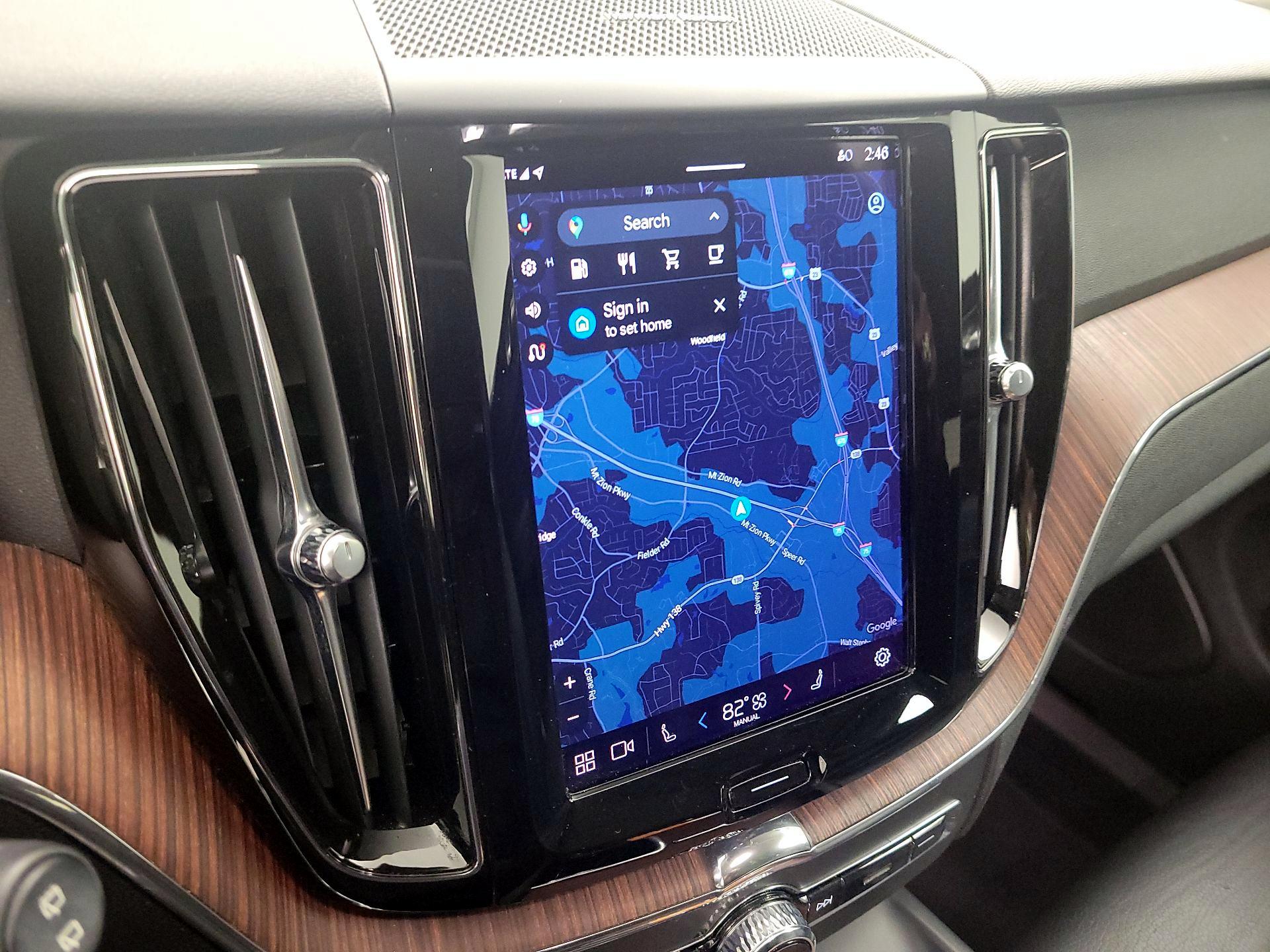 Thumbnail: 2023 Volvo XC60 - 14