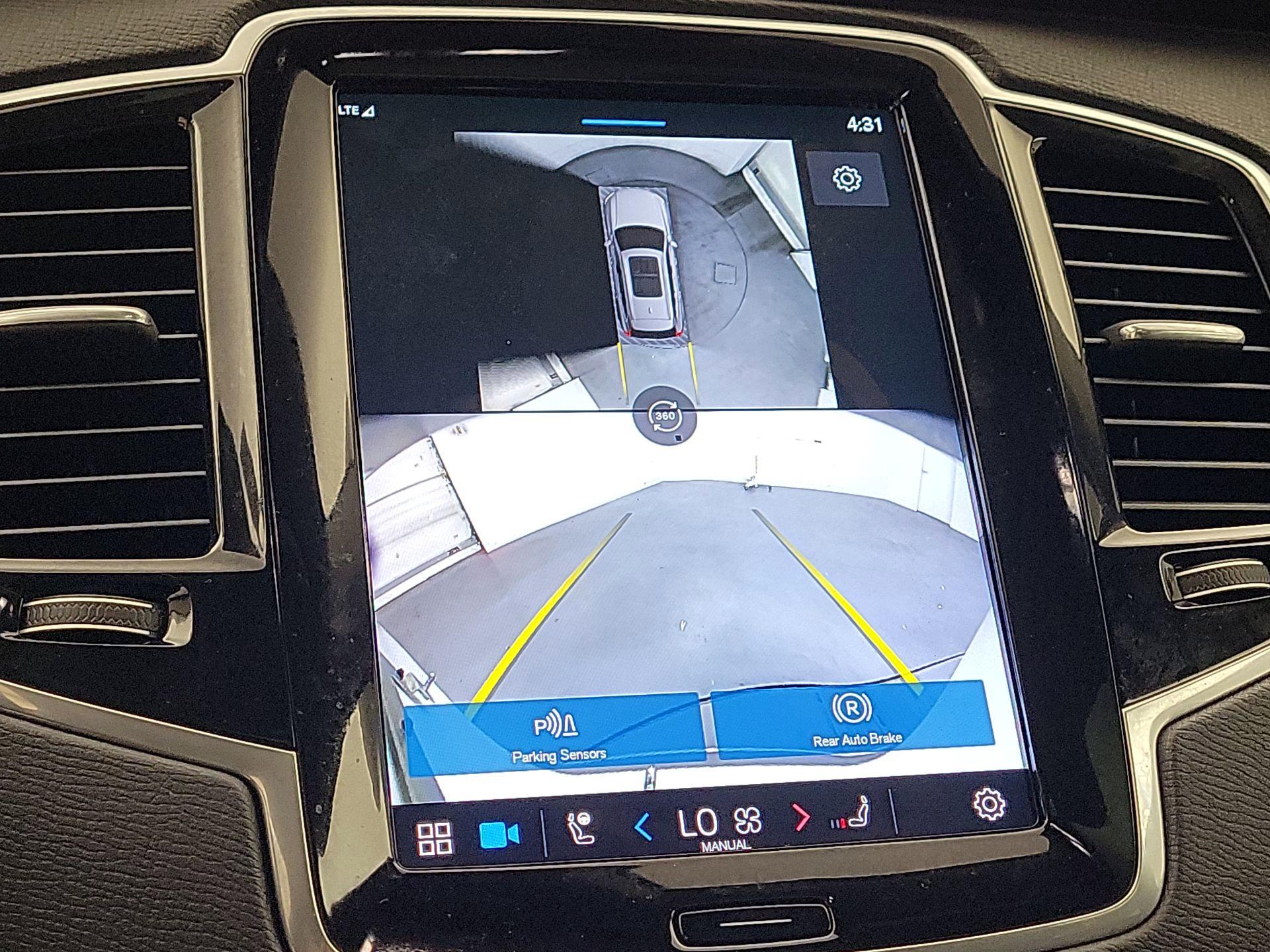 Thumbnail: 2024 Volvo XC90 - 14